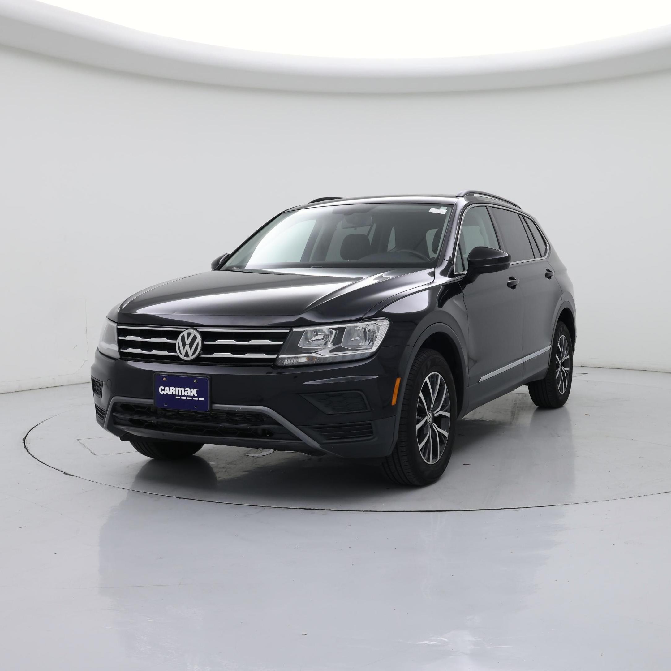 Thumbnail: 2020 Volkswagen Tiguan - 4