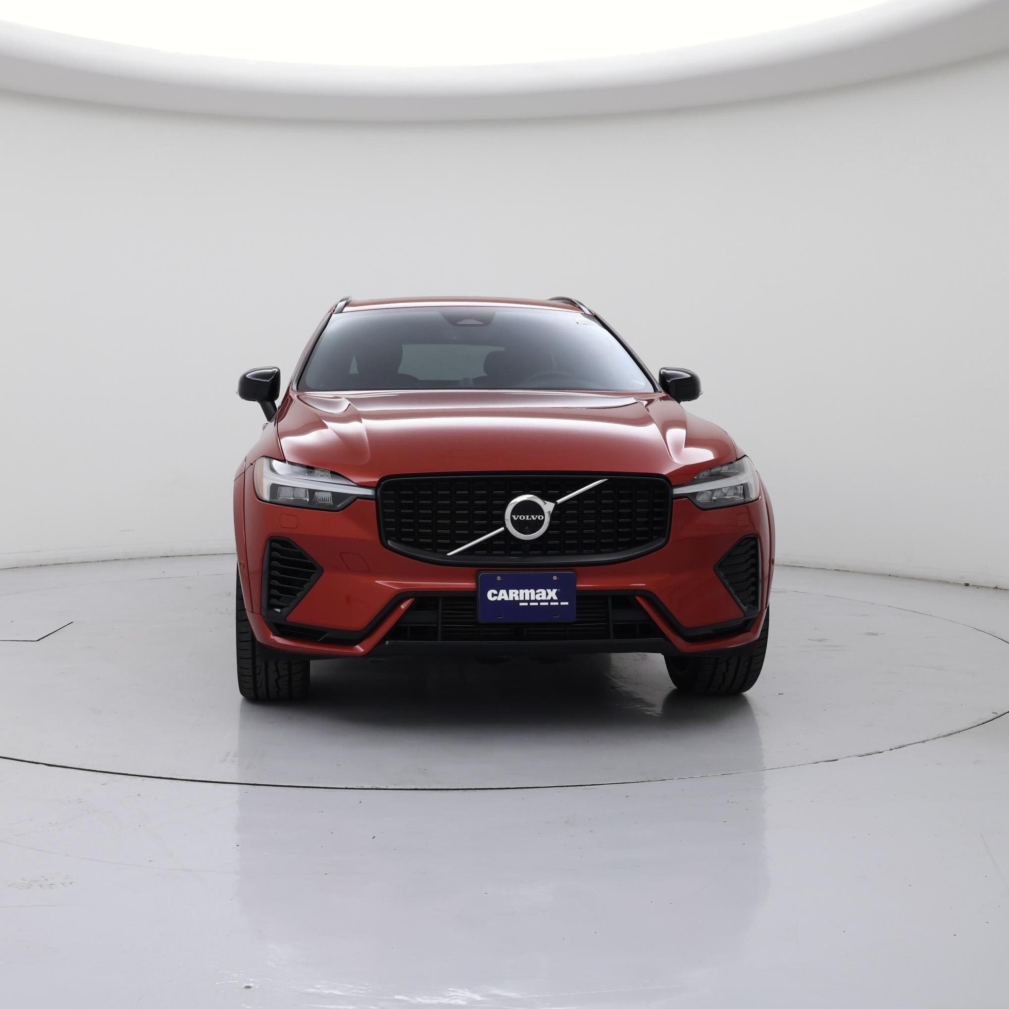 Thumbnail: 2022 Volvo XC60 - 5