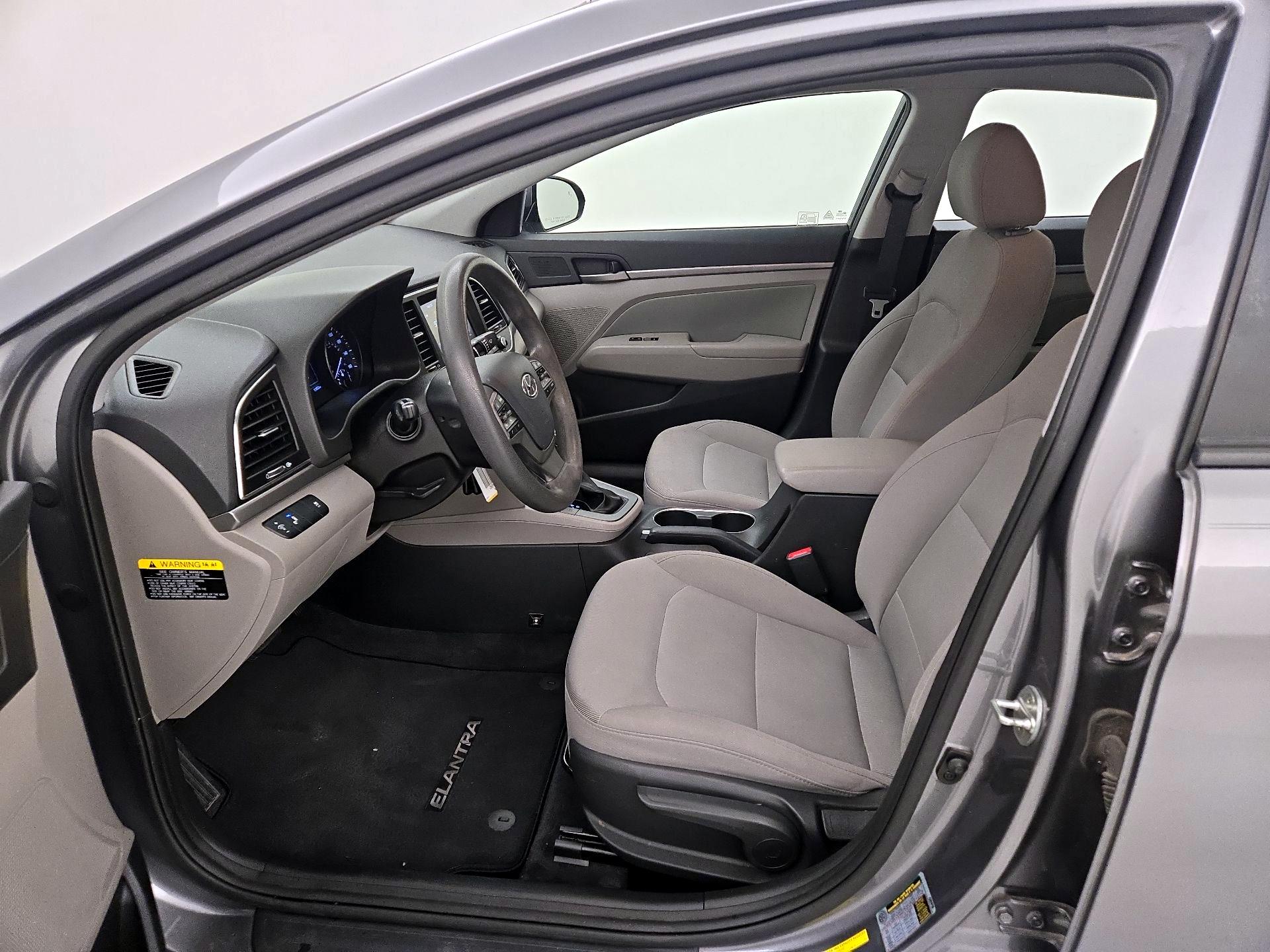 Thumbnail: 2018 Hyundai Elantra - 11