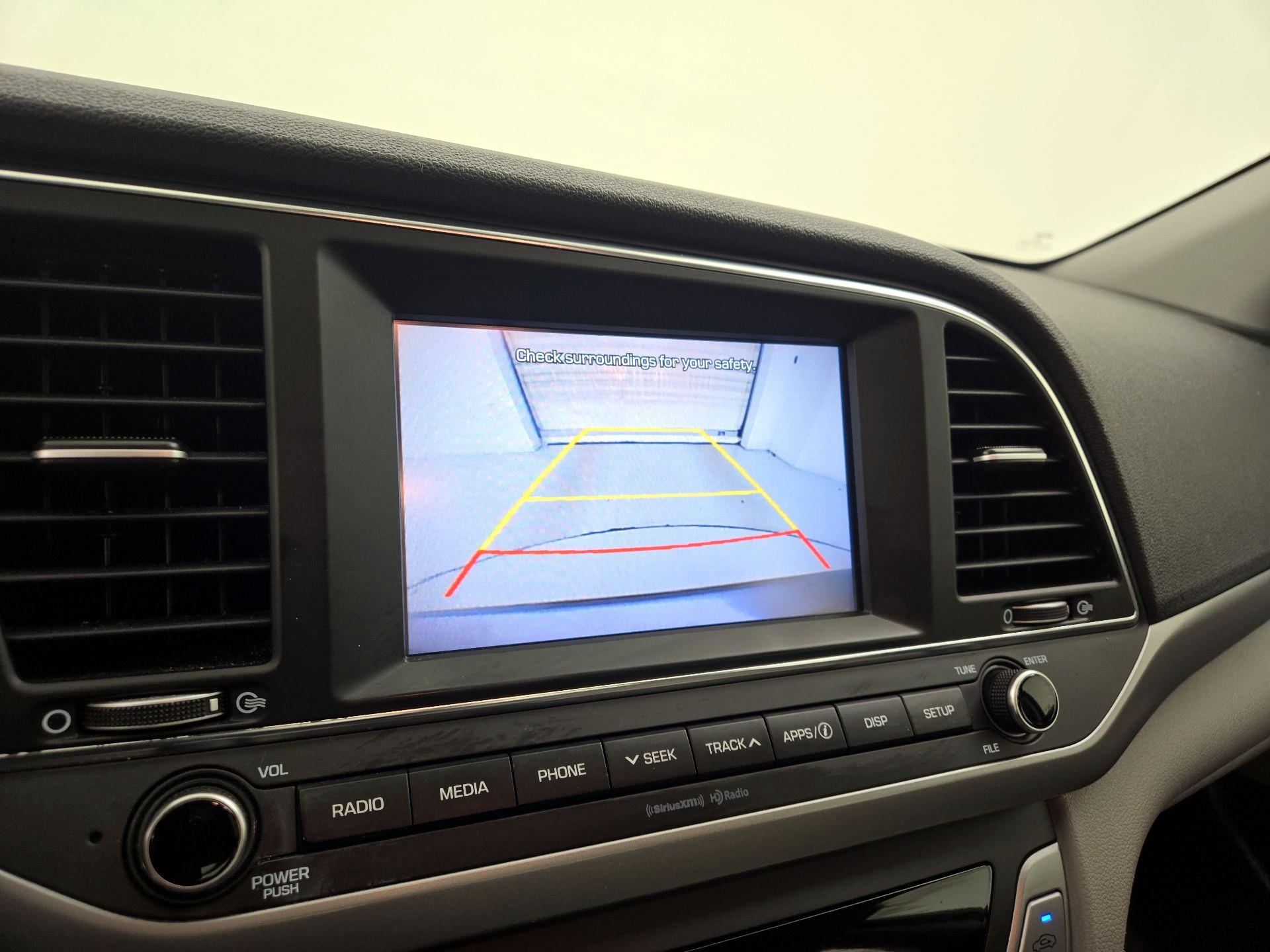 Thumbnail: 2018 Hyundai Elantra - 14