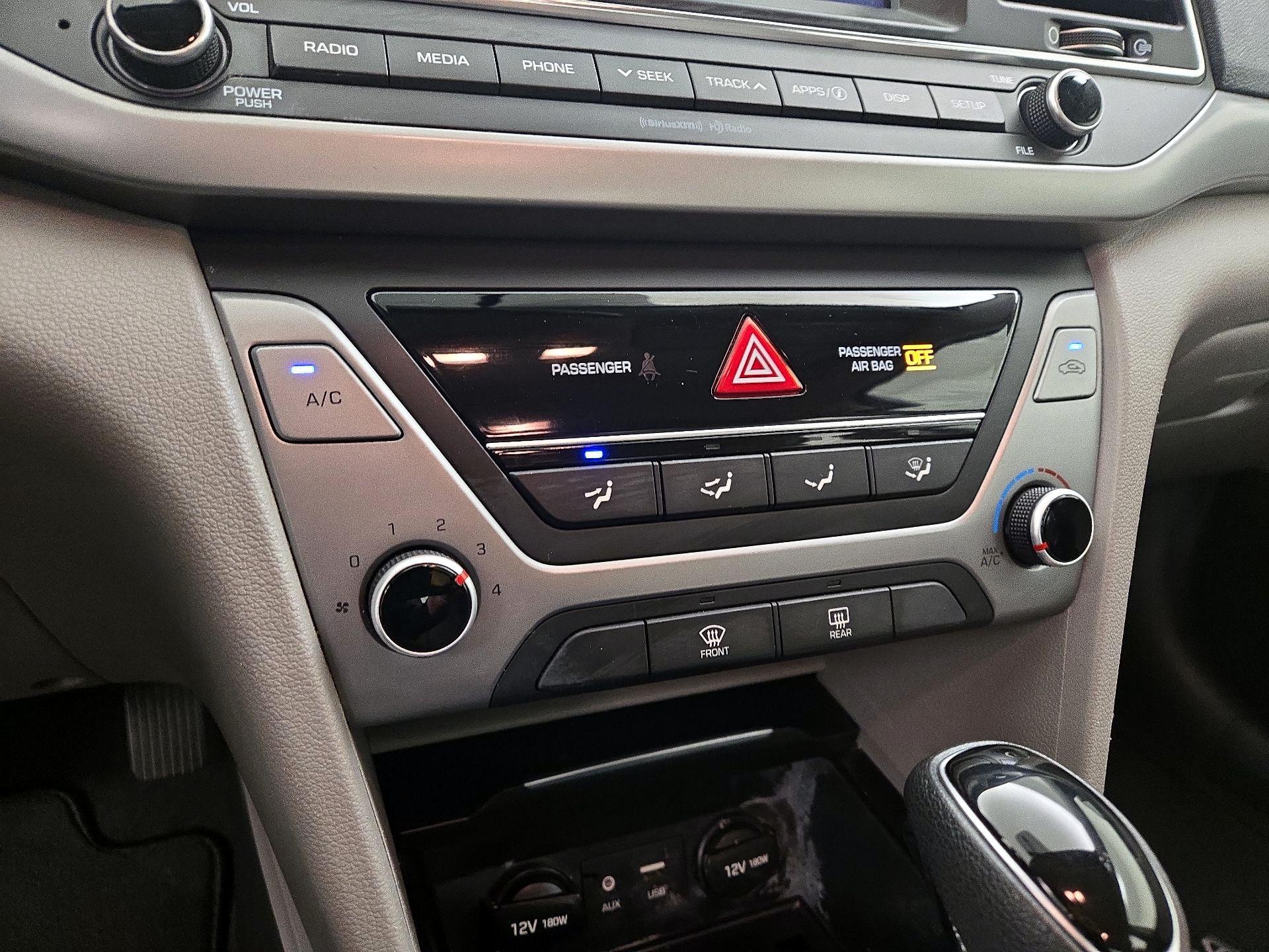 Thumbnail: 2018 Hyundai Elantra - 16