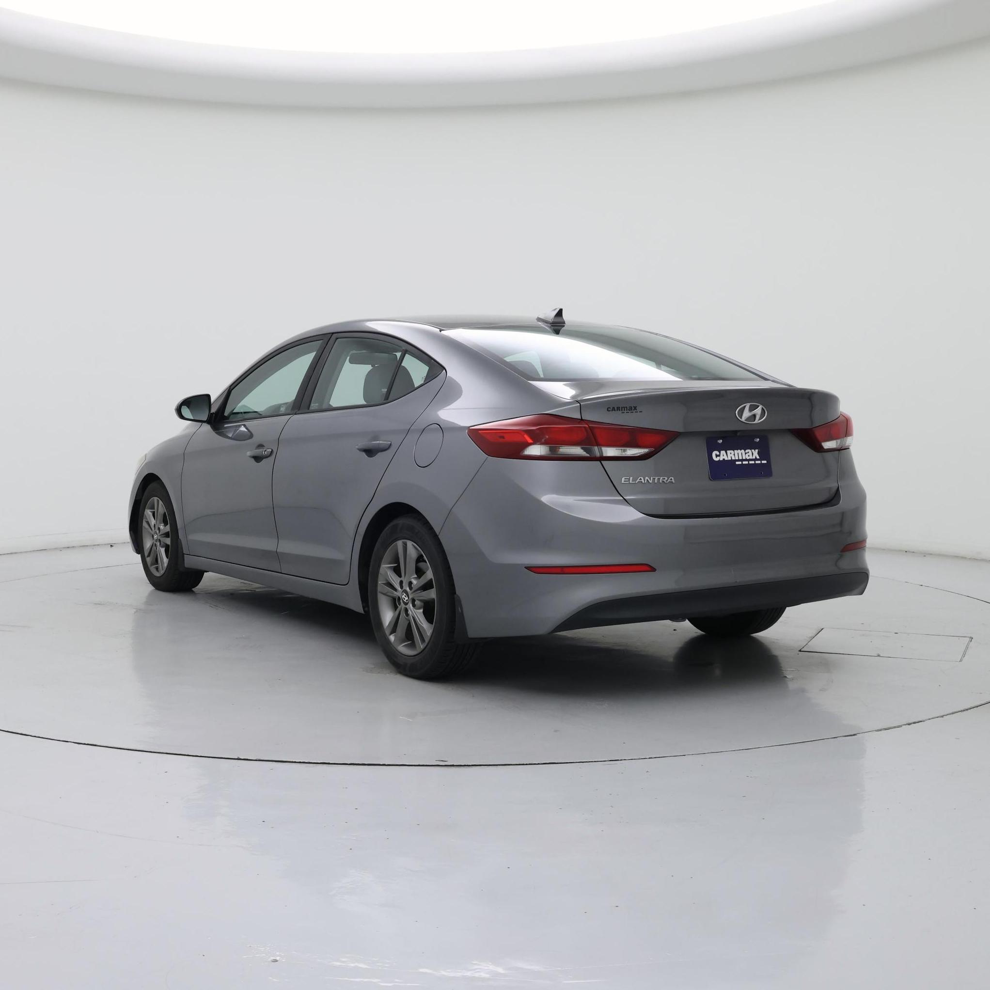 Thumbnail: 2018 Hyundai Elantra - 2