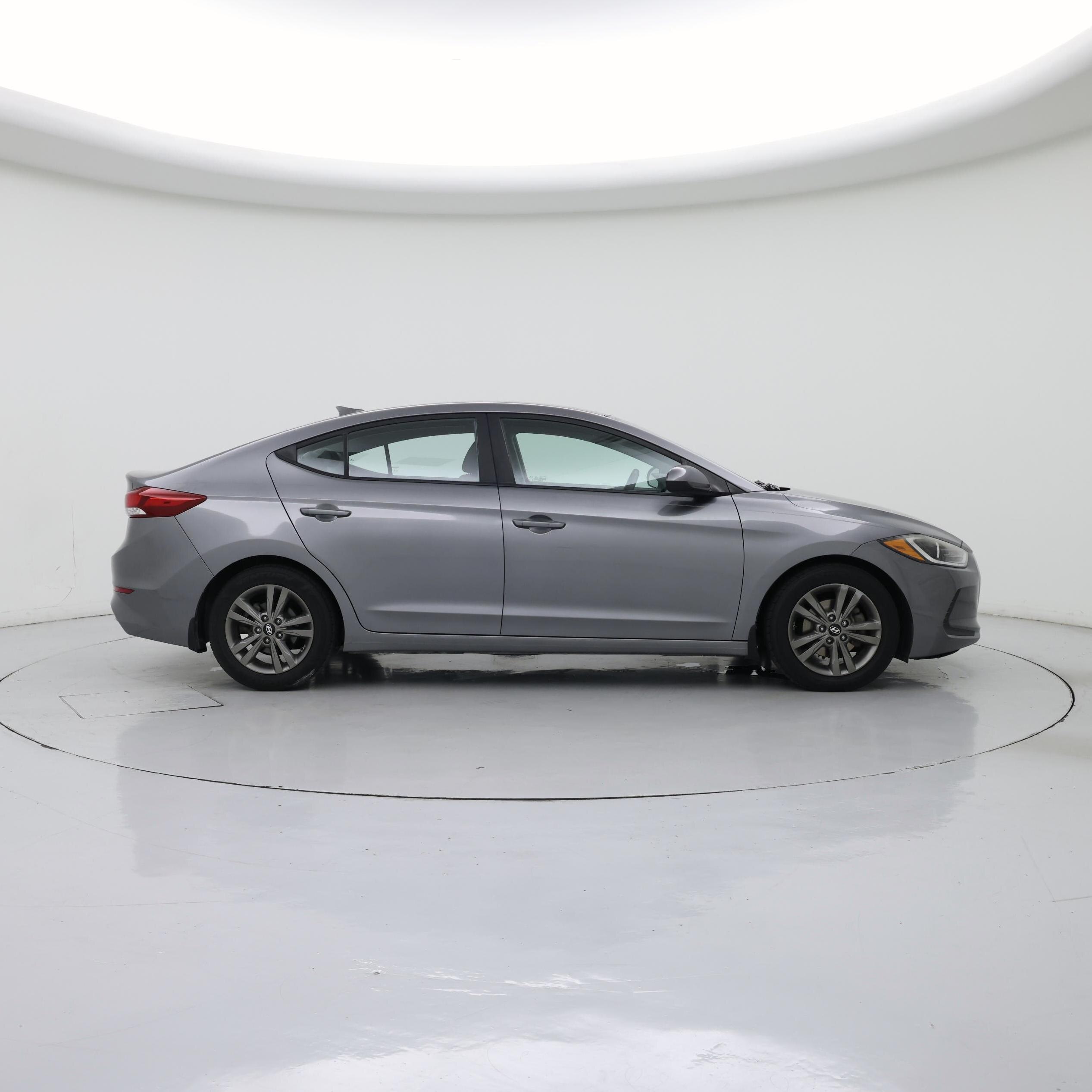 Thumbnail: 2018 Hyundai Elantra - 7