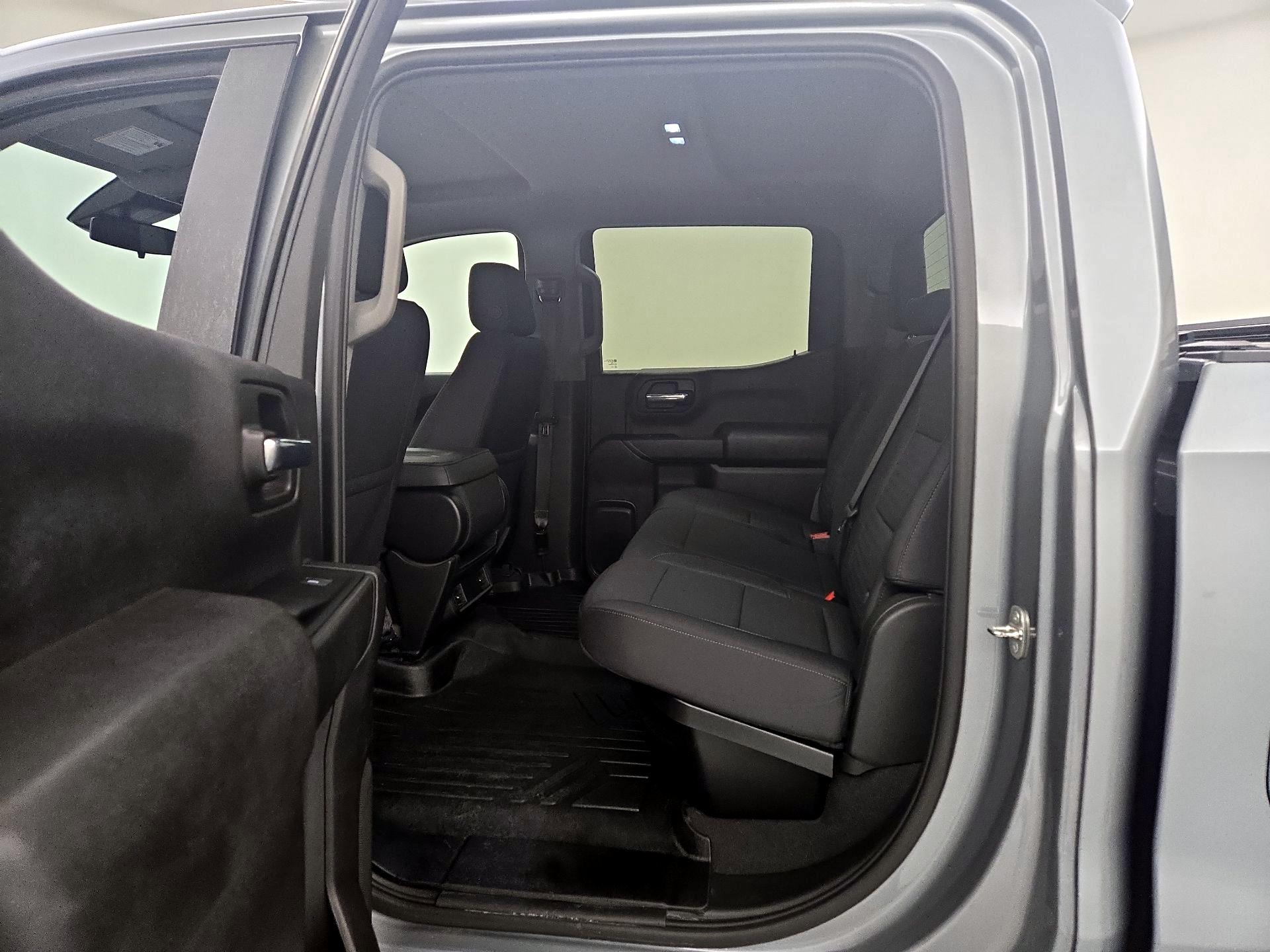 Thumbnail: 2023 Chevrolet Silverado 1500 - 19