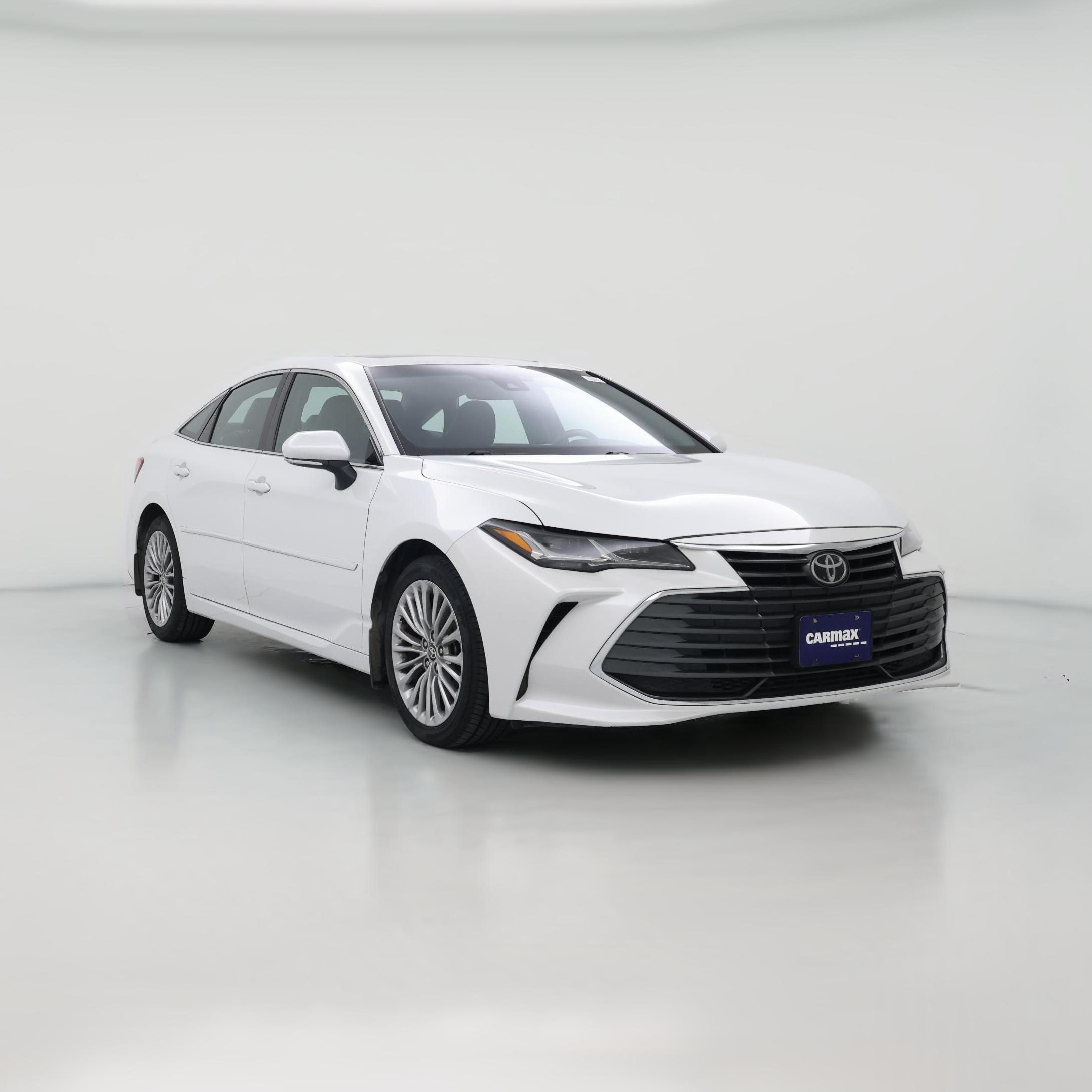 Thumbnail: 2022 Toyota Avalon - 1