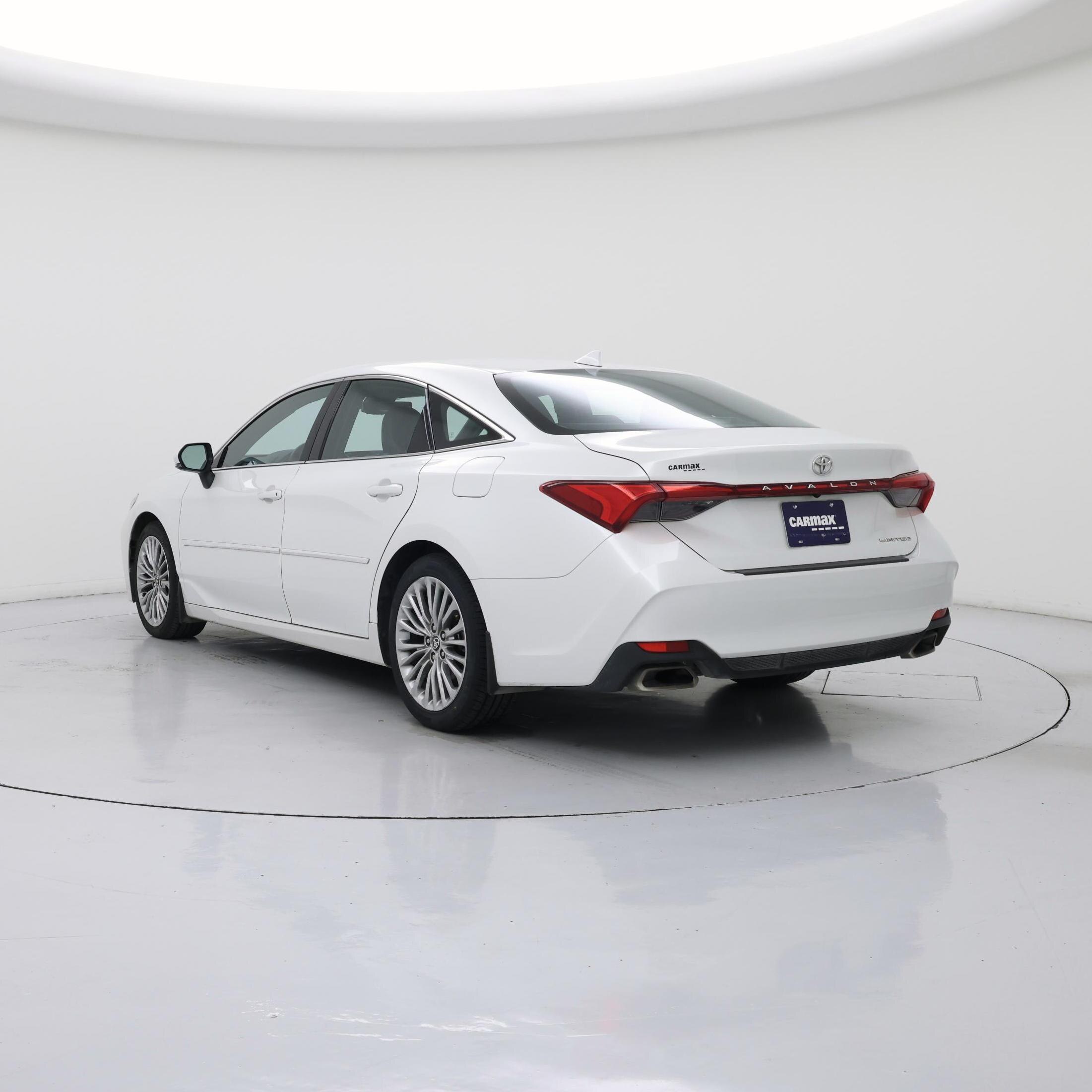 Thumbnail: 2022 Toyota Avalon - 2