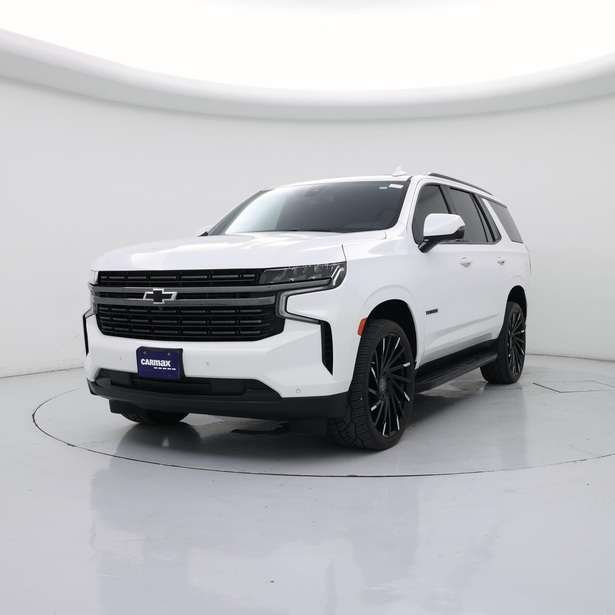 Thumbnail: 2022 Chevrolet Tahoe - 4