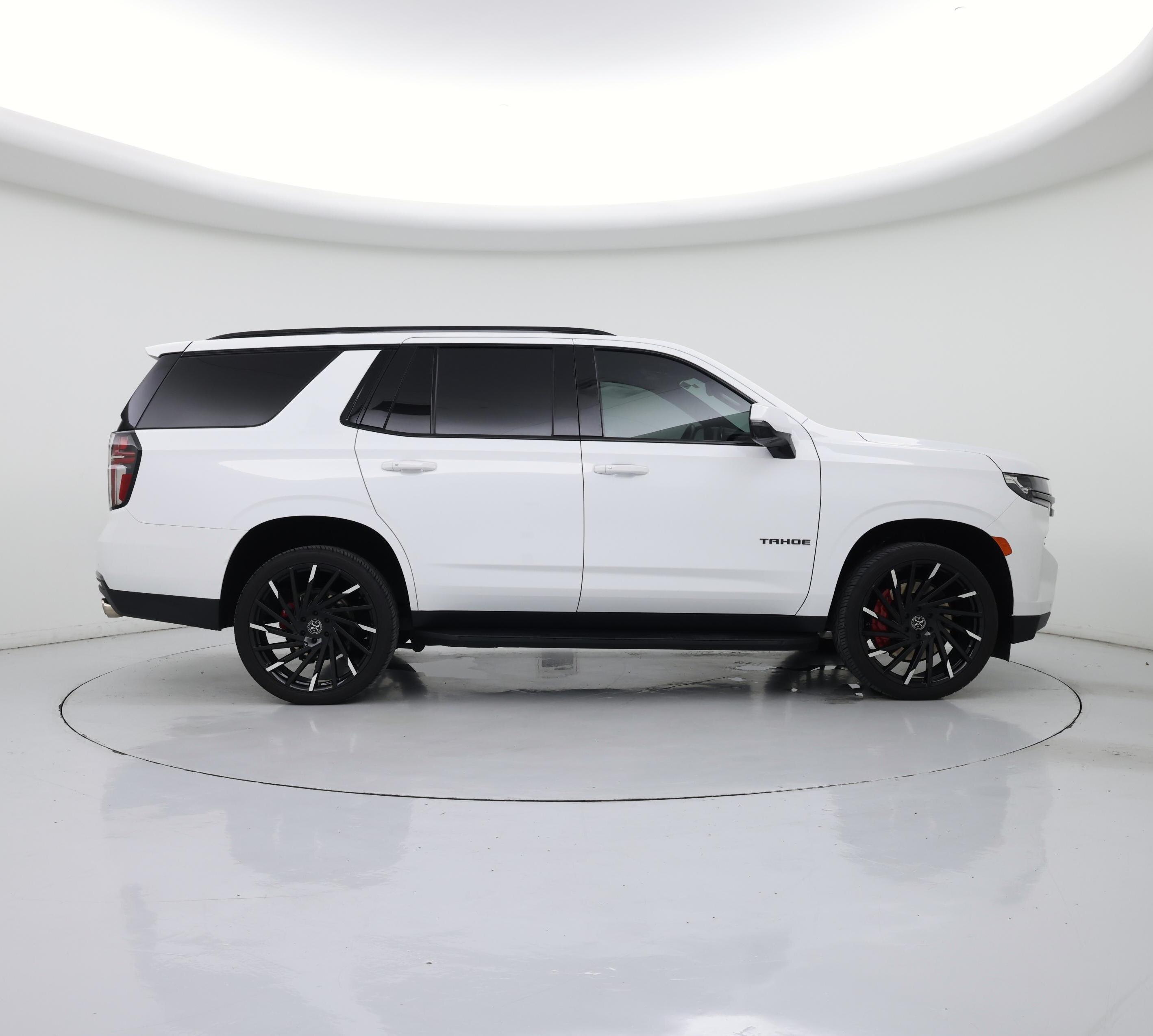 Thumbnail: 2022 Chevrolet Tahoe - 7