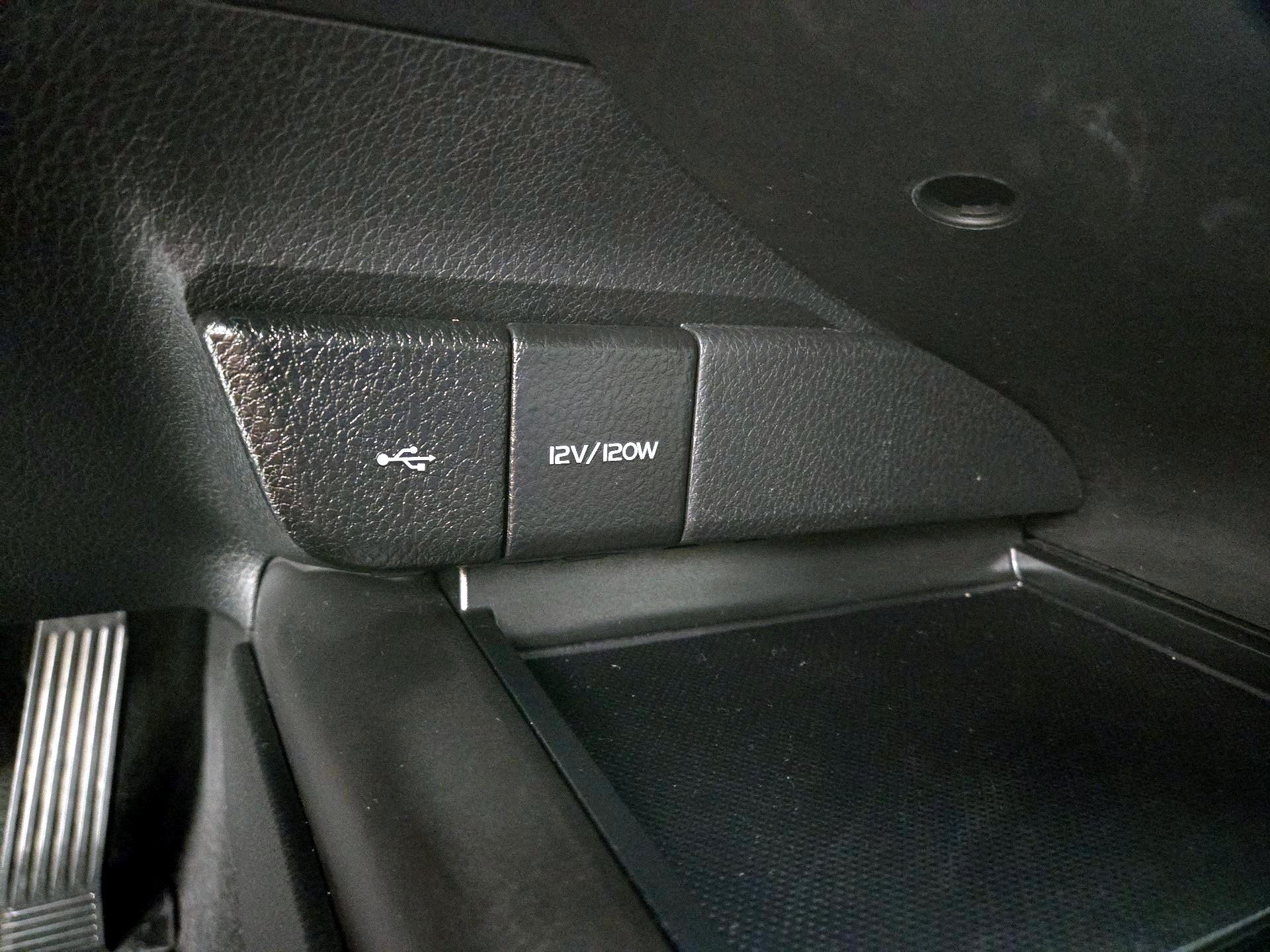 Thumbnail: 2024 Toyota Camry - 18