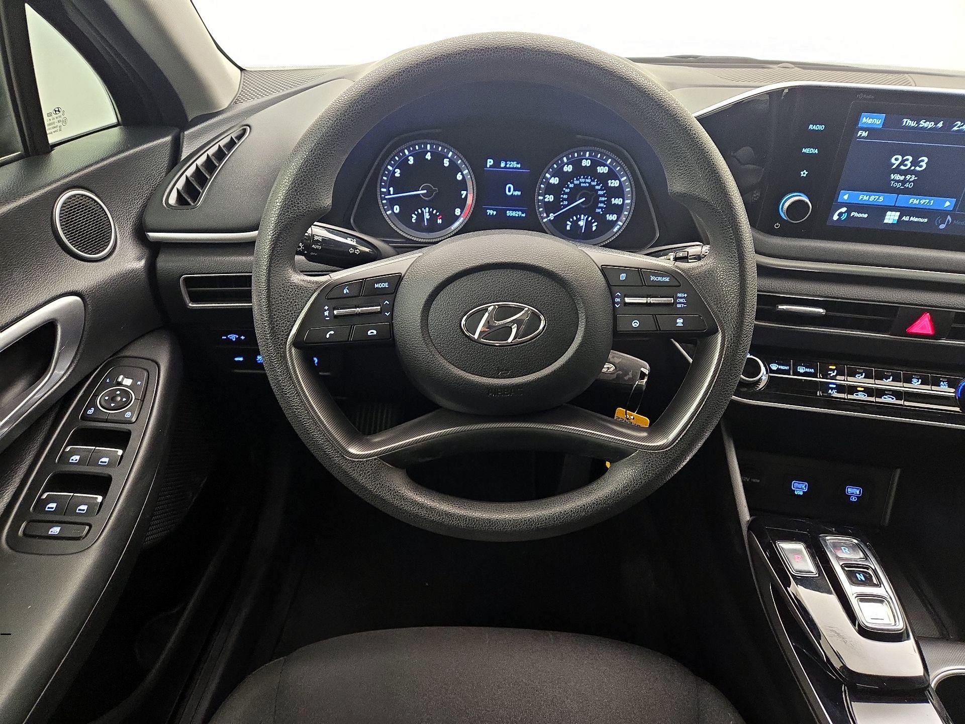 Thumbnail: 2020 Hyundai Sonata - 10