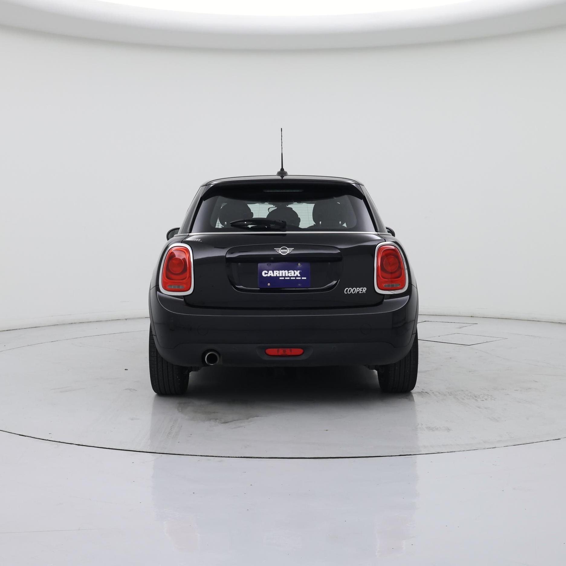 Thumbnail: 2019 MINI Cooper Hardtop - 6