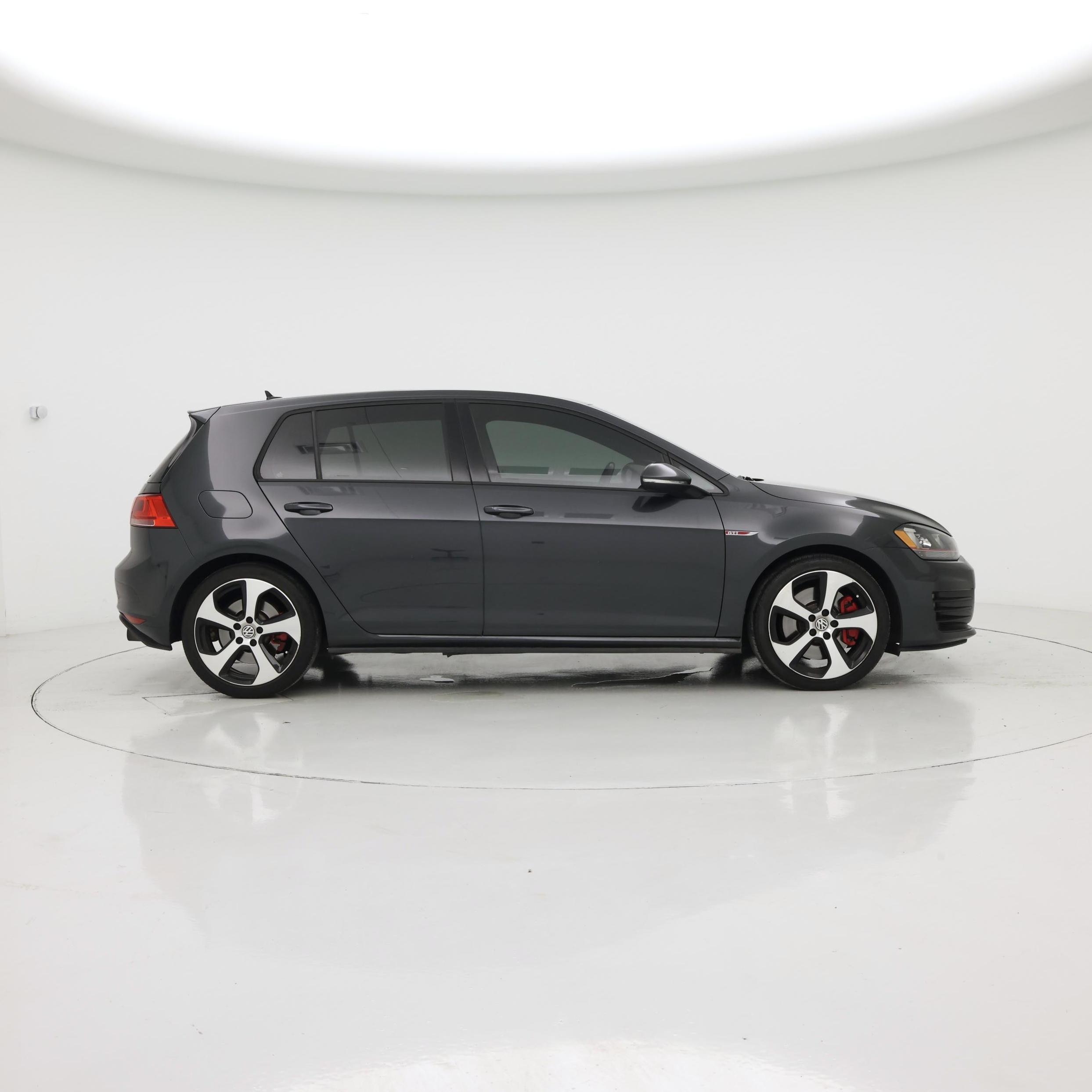 Thumbnail: 2017 Volkswagen Golf - 7