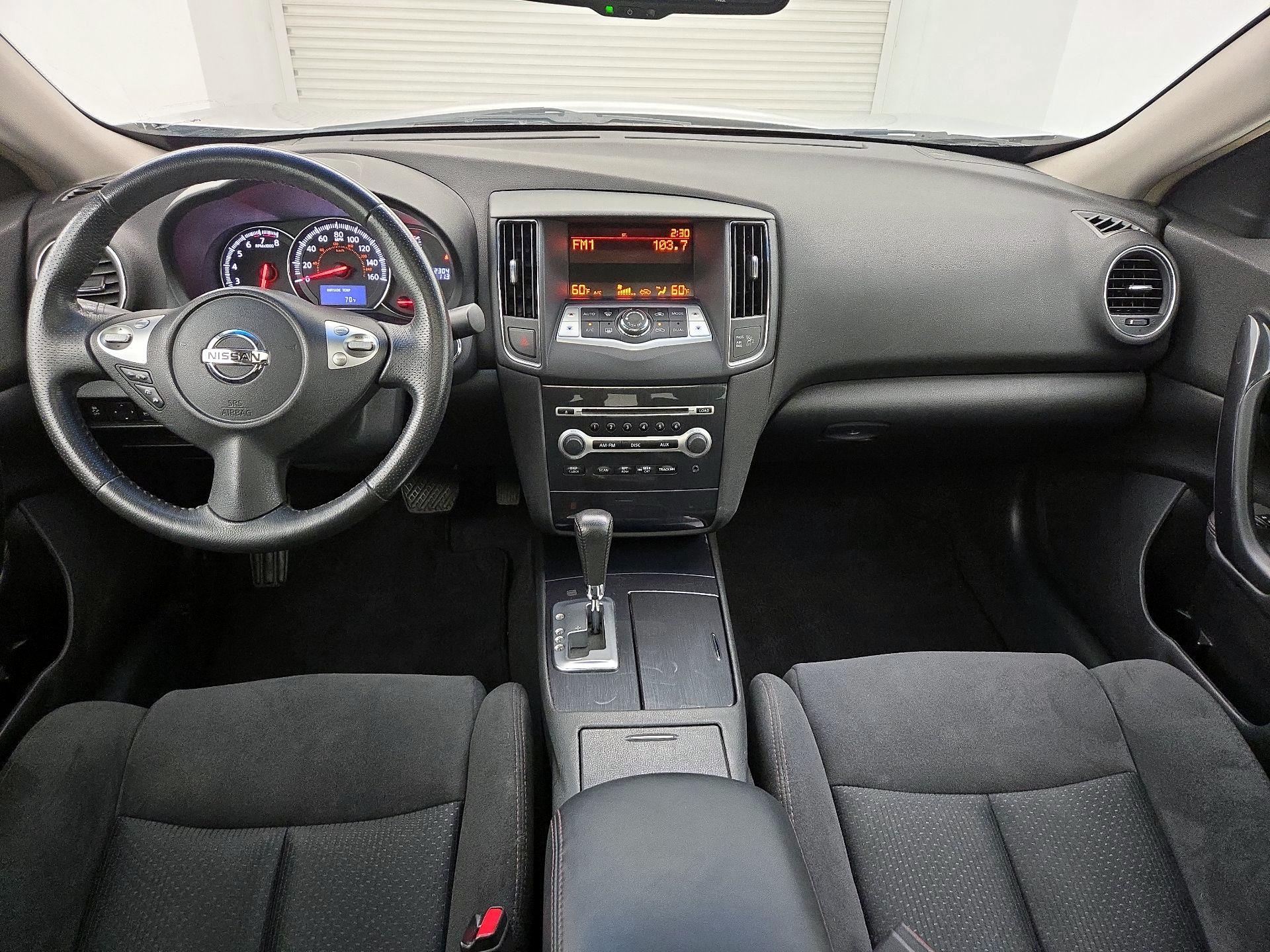 Thumbnail: 2014 Nissan Maxima - 9