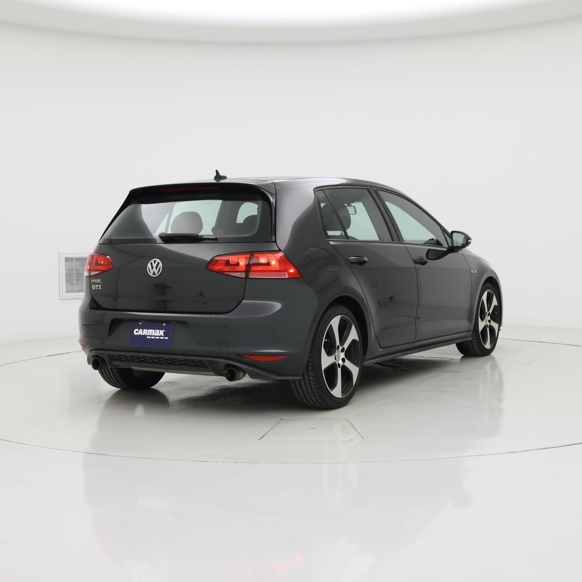 Thumbnail: 2017 Volkswagen Golf - 8