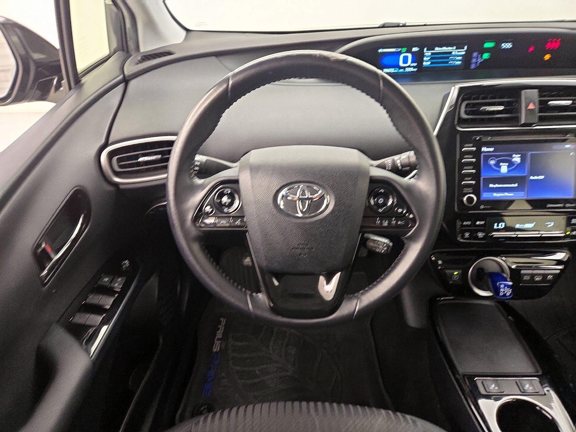 Thumbnail: 2020 Toyota Prius Prime - 10