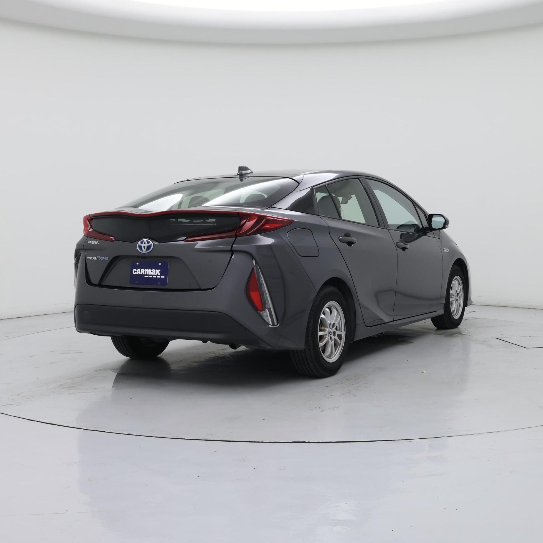Thumbnail: 2020 Toyota Prius Prime - 8