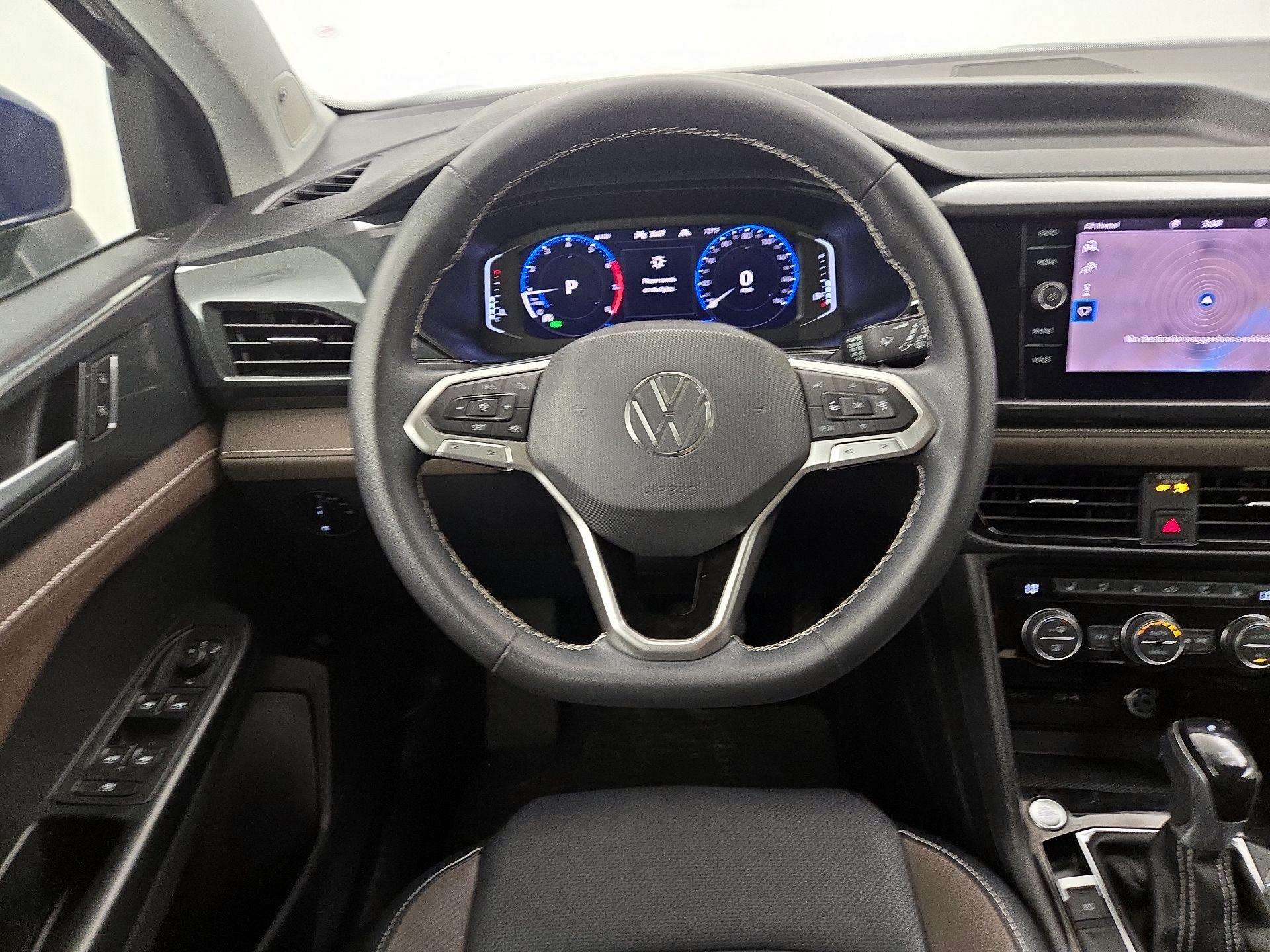 Thumbnail: 2022 Volkswagen Taos - 10