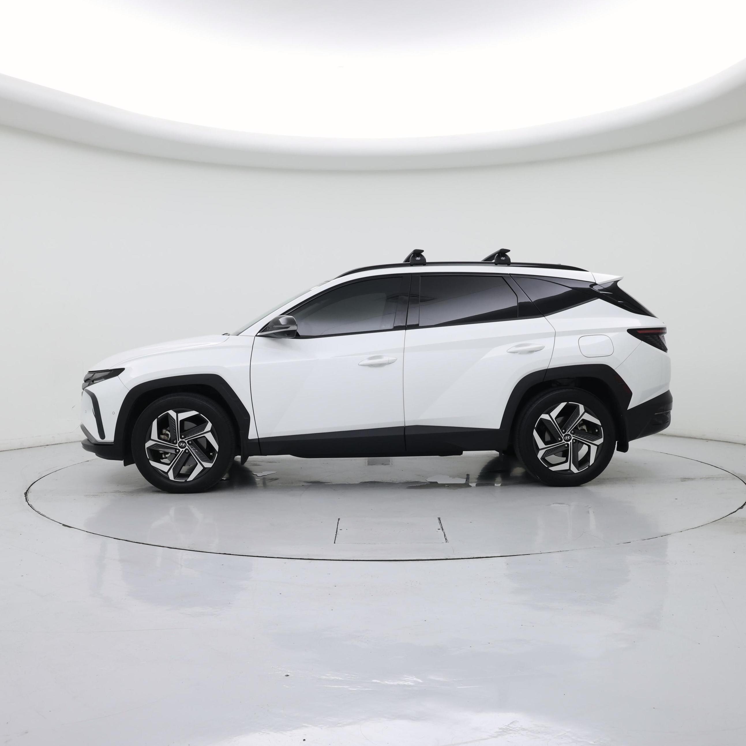 Thumbnail: 2022 Hyundai Tucson - 3
