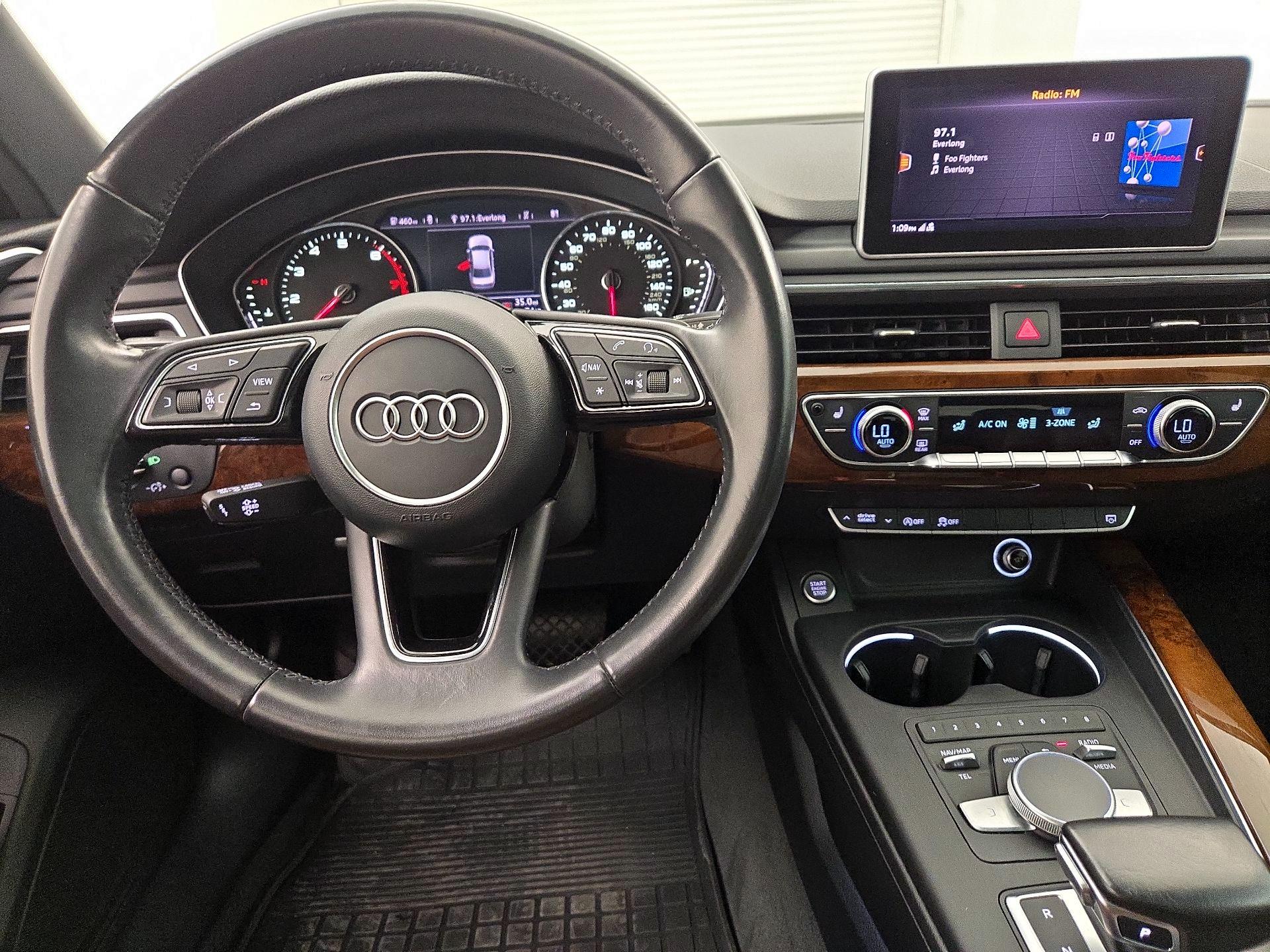 Thumbnail: 2017 Audi A4 - 10