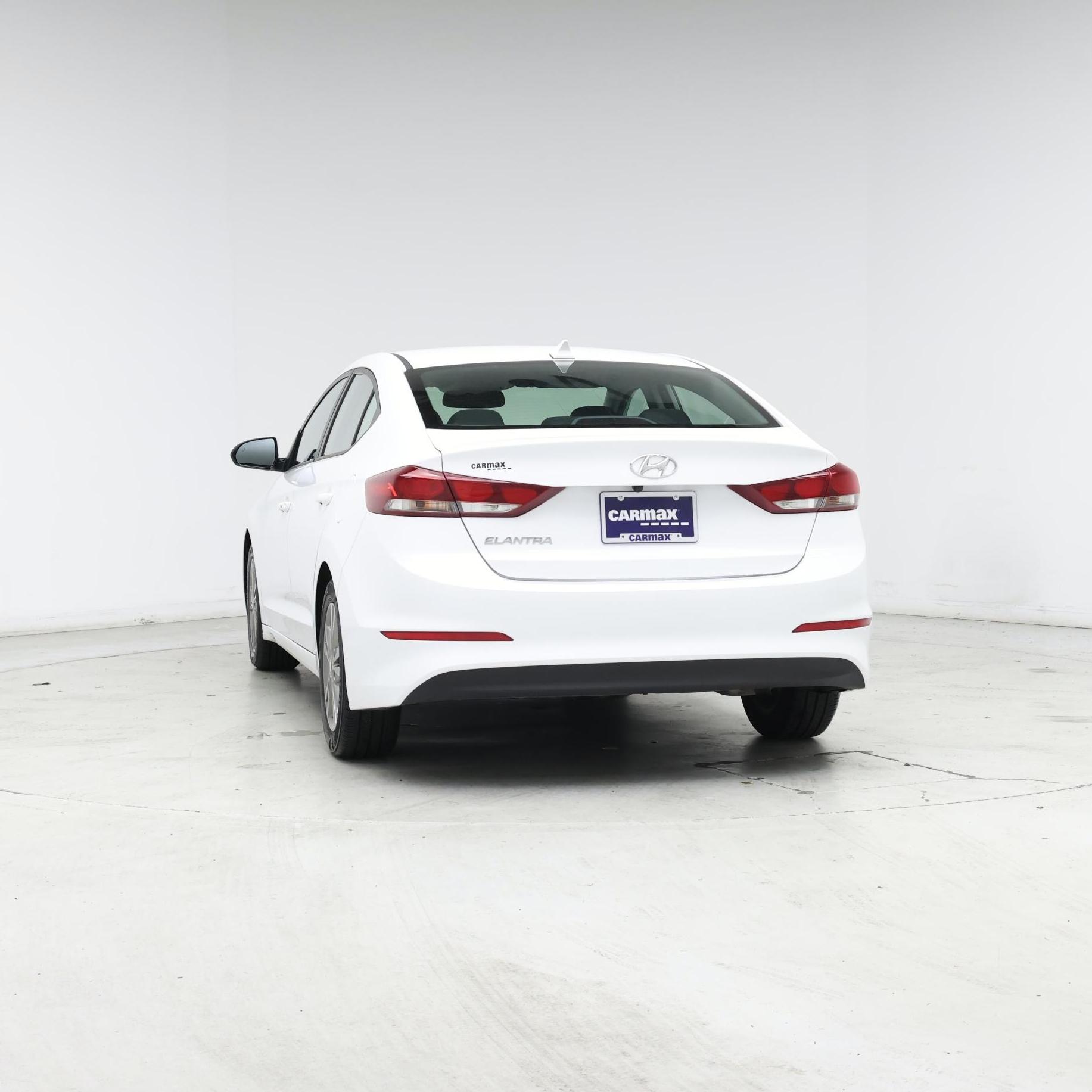 Thumbnail: 2018 Hyundai Elantra - 6