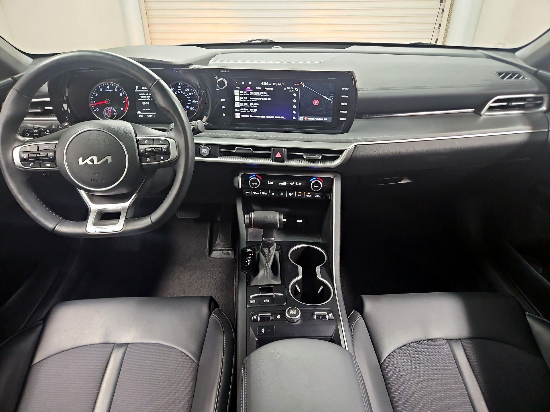 Thumbnail: 2023 Kia K5 - 9