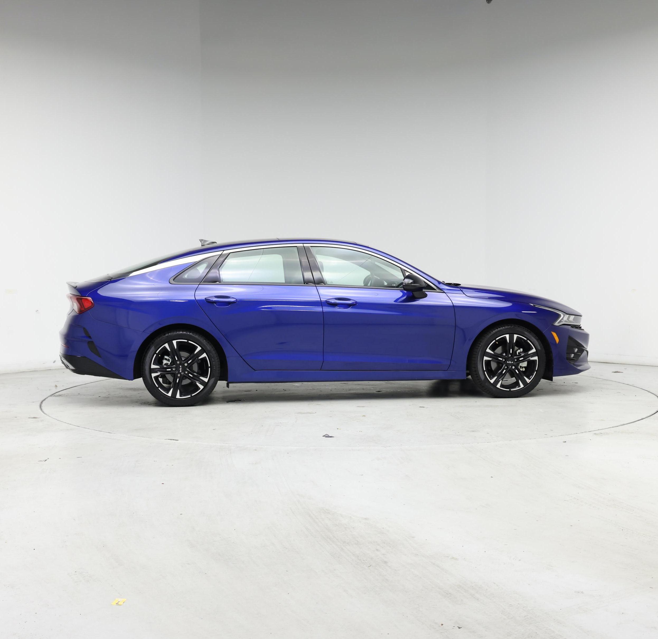 Thumbnail: 2023 Kia K5 - 7
