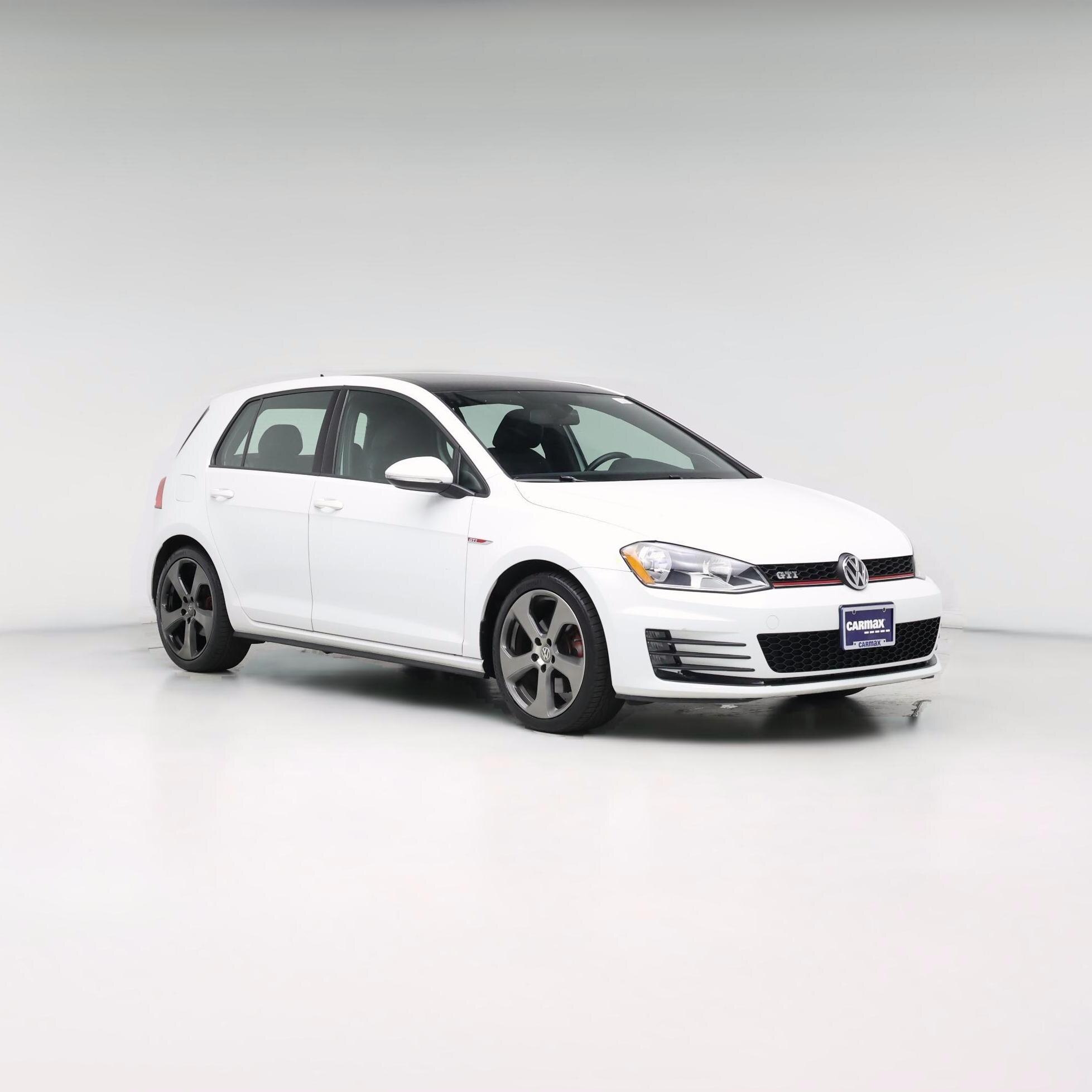 Thumbnail: 2015 Volkswagen Golf - 1