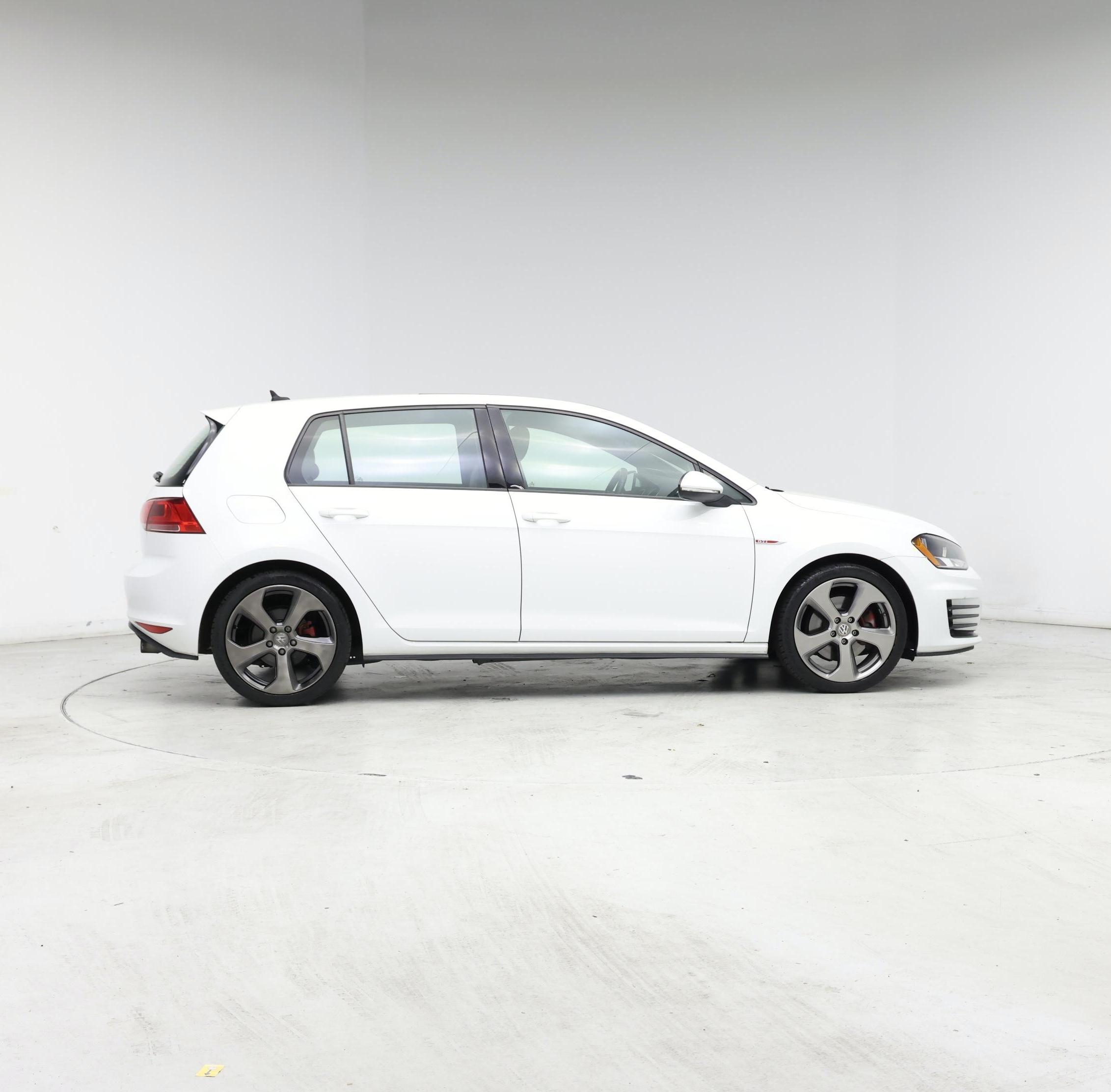 Thumbnail: 2015 Volkswagen Golf - 7