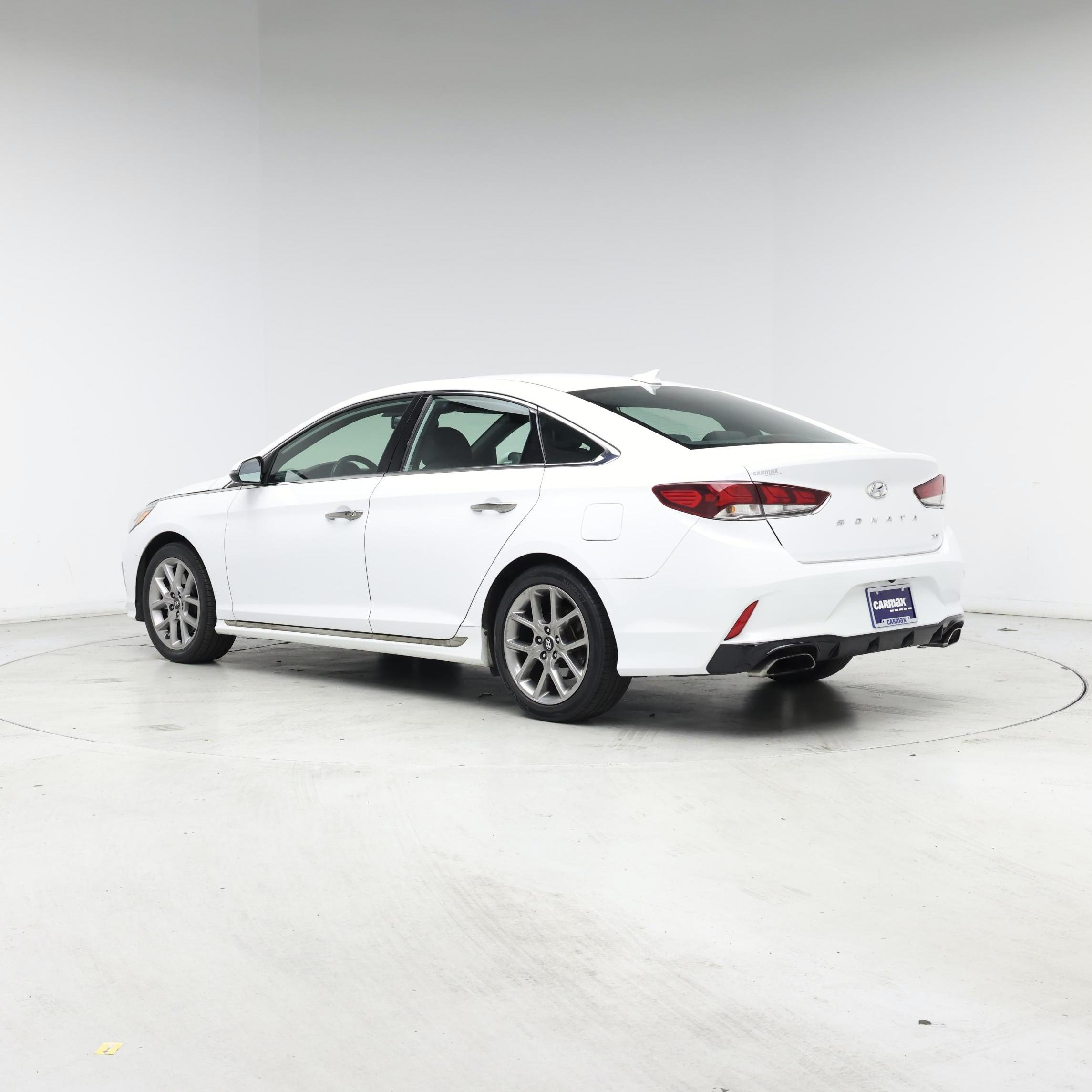 Thumbnail: 2018 Hyundai Sonata - 2