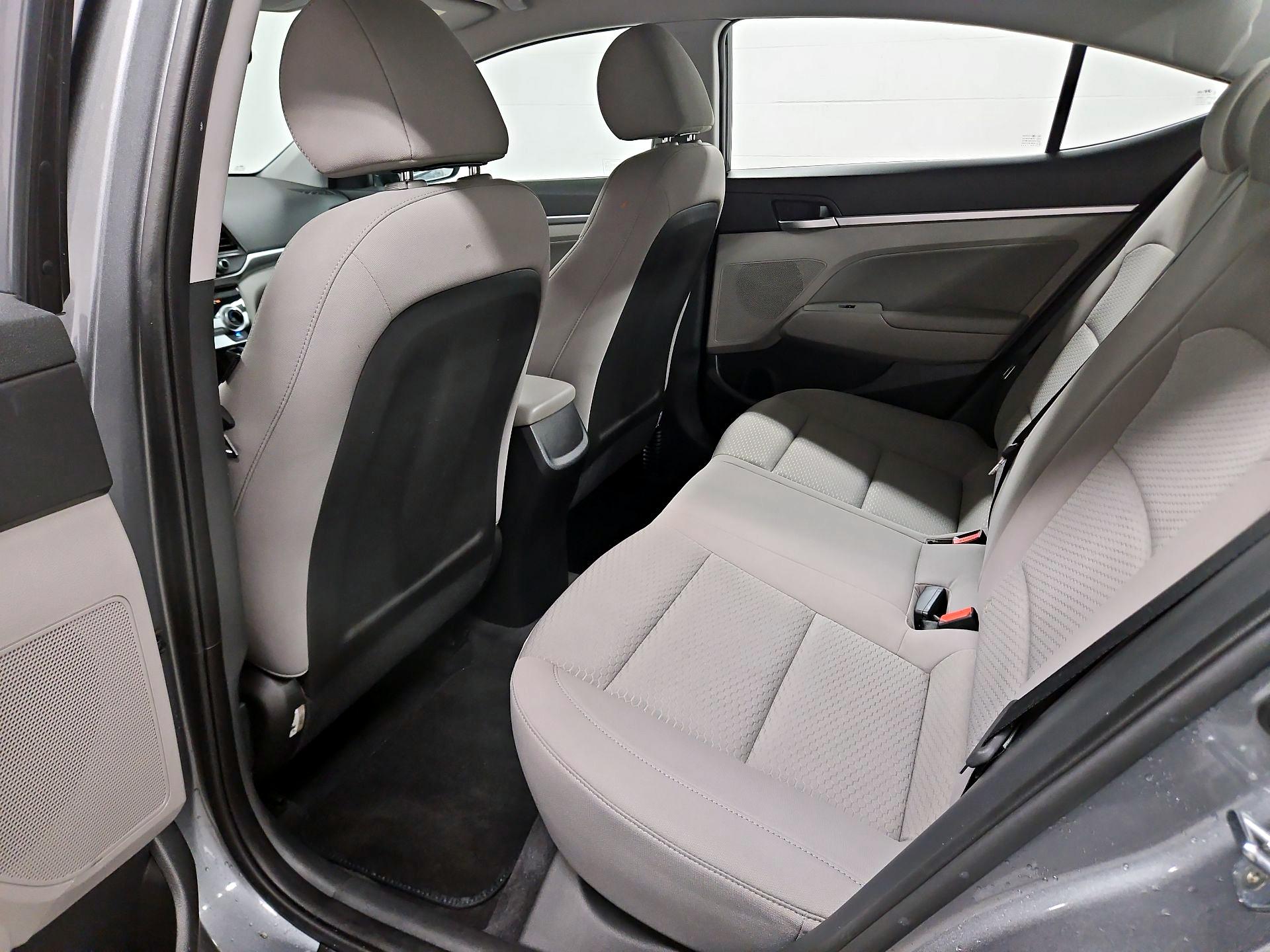 Thumbnail: 2019 Hyundai Elantra - 19