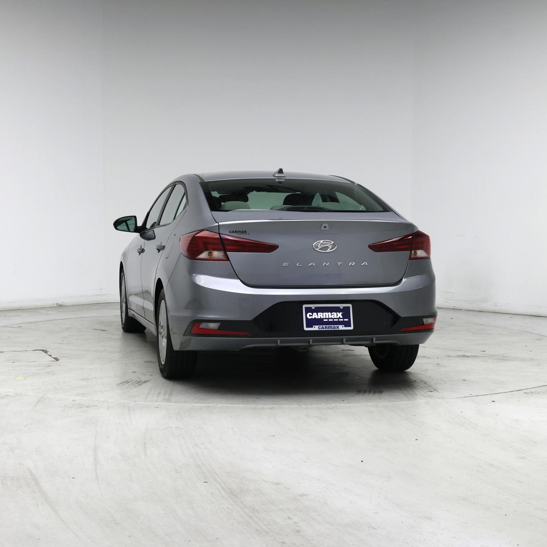 Thumbnail: 2019 Hyundai Elantra - 6