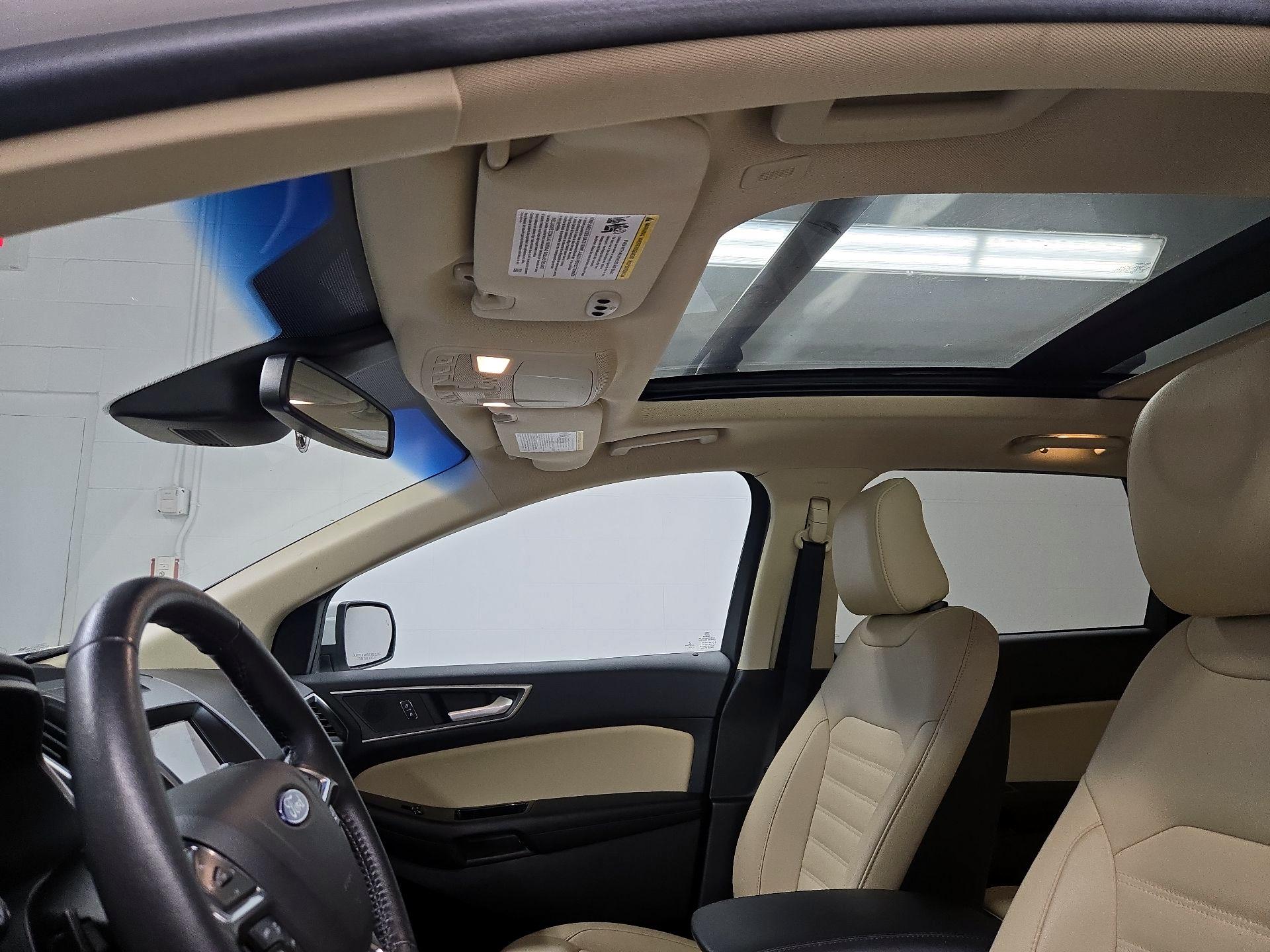 Thumbnail: 2020 Ford Edge - 20