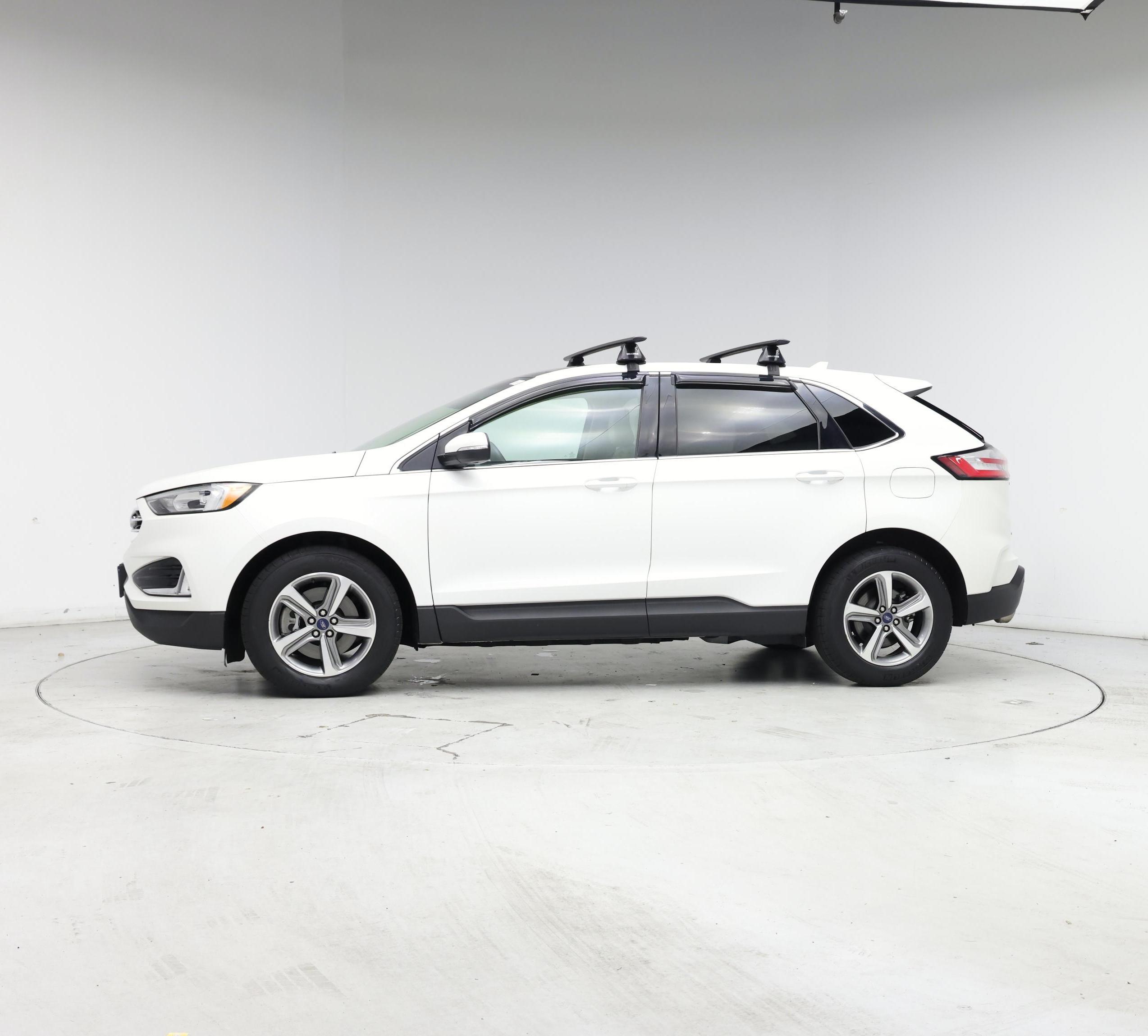 Thumbnail: 2020 Ford Edge - 3