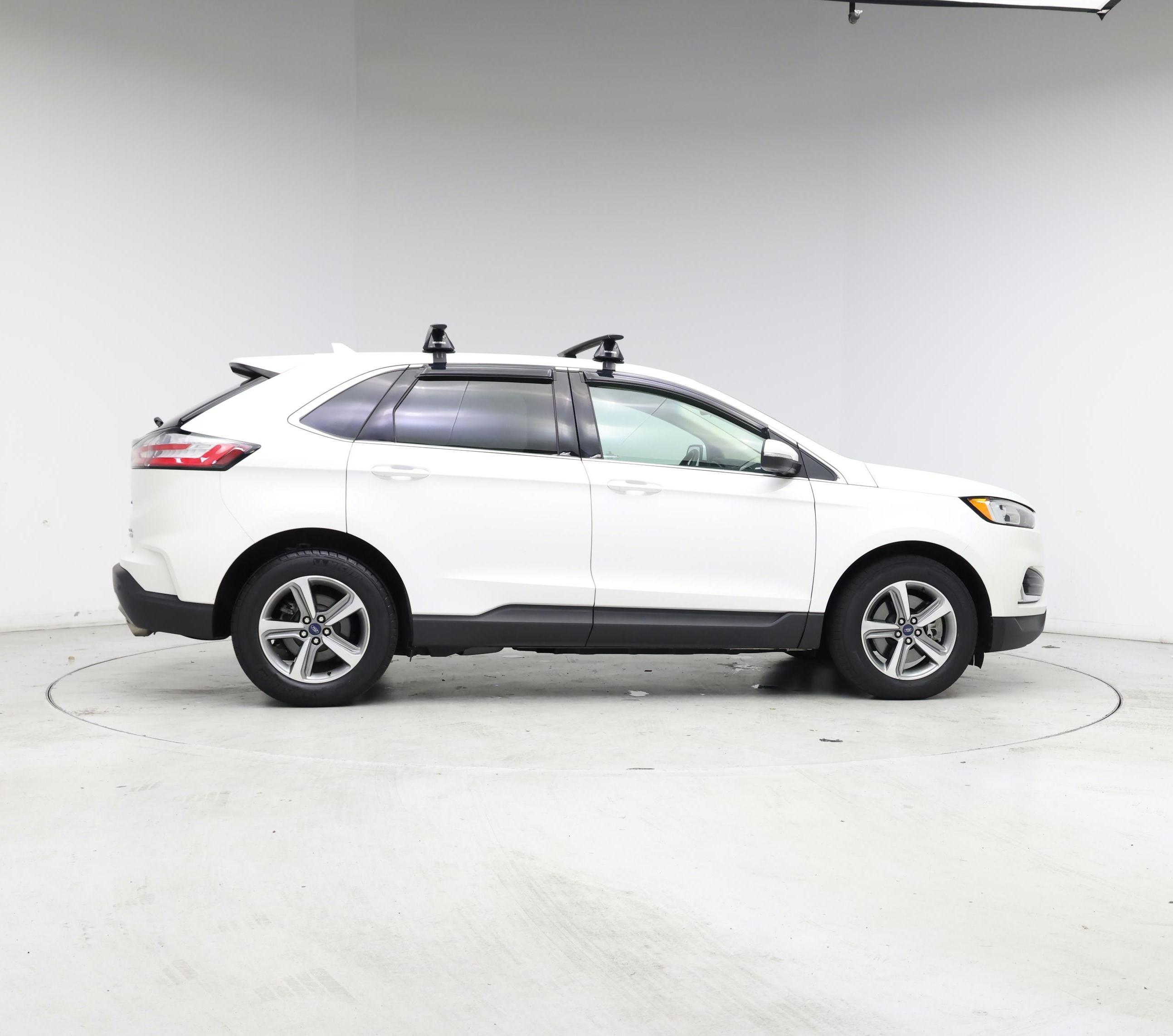 Thumbnail: 2020 Ford Edge - 7