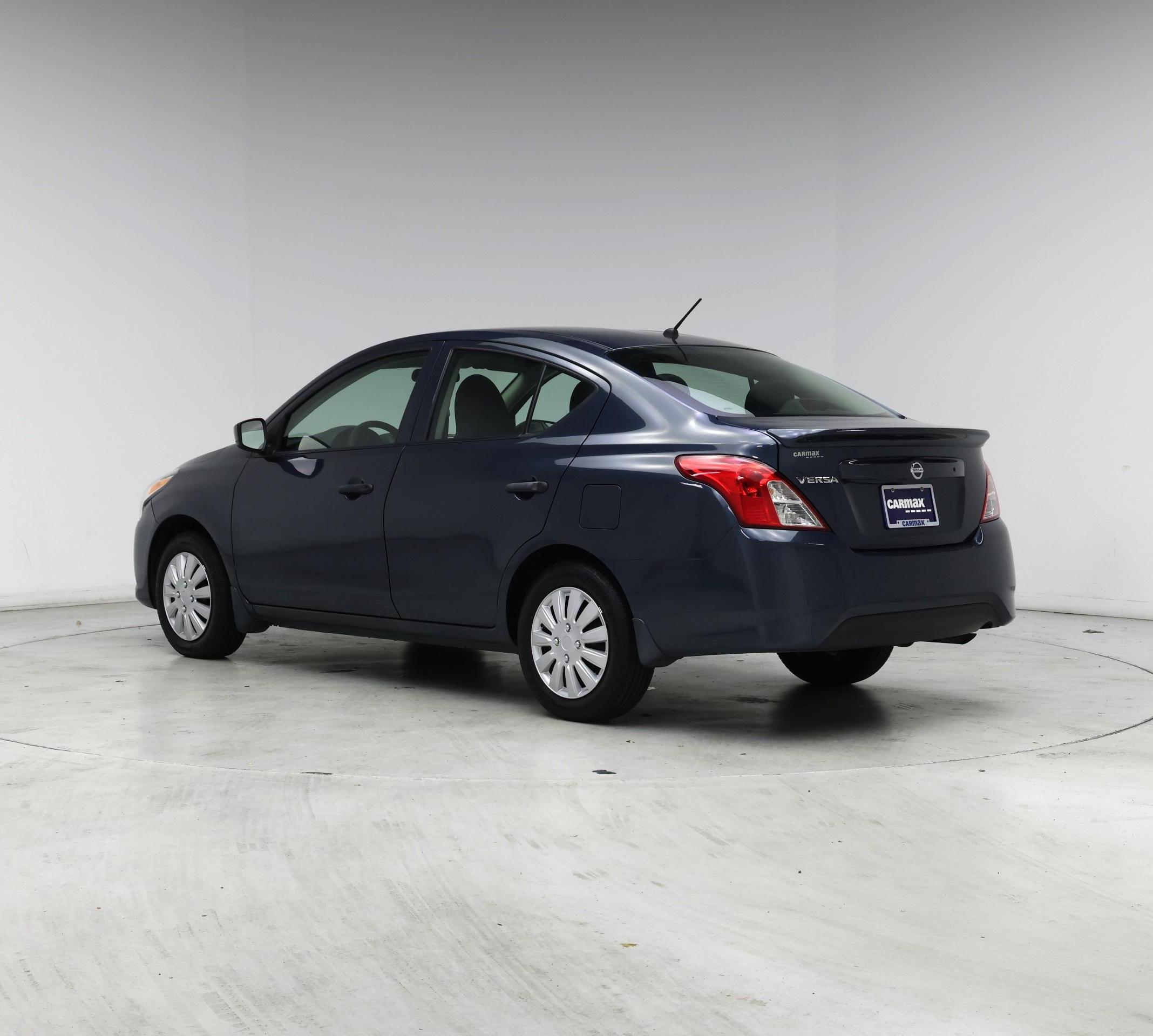 Thumbnail: 2016 Nissan Versa - 2