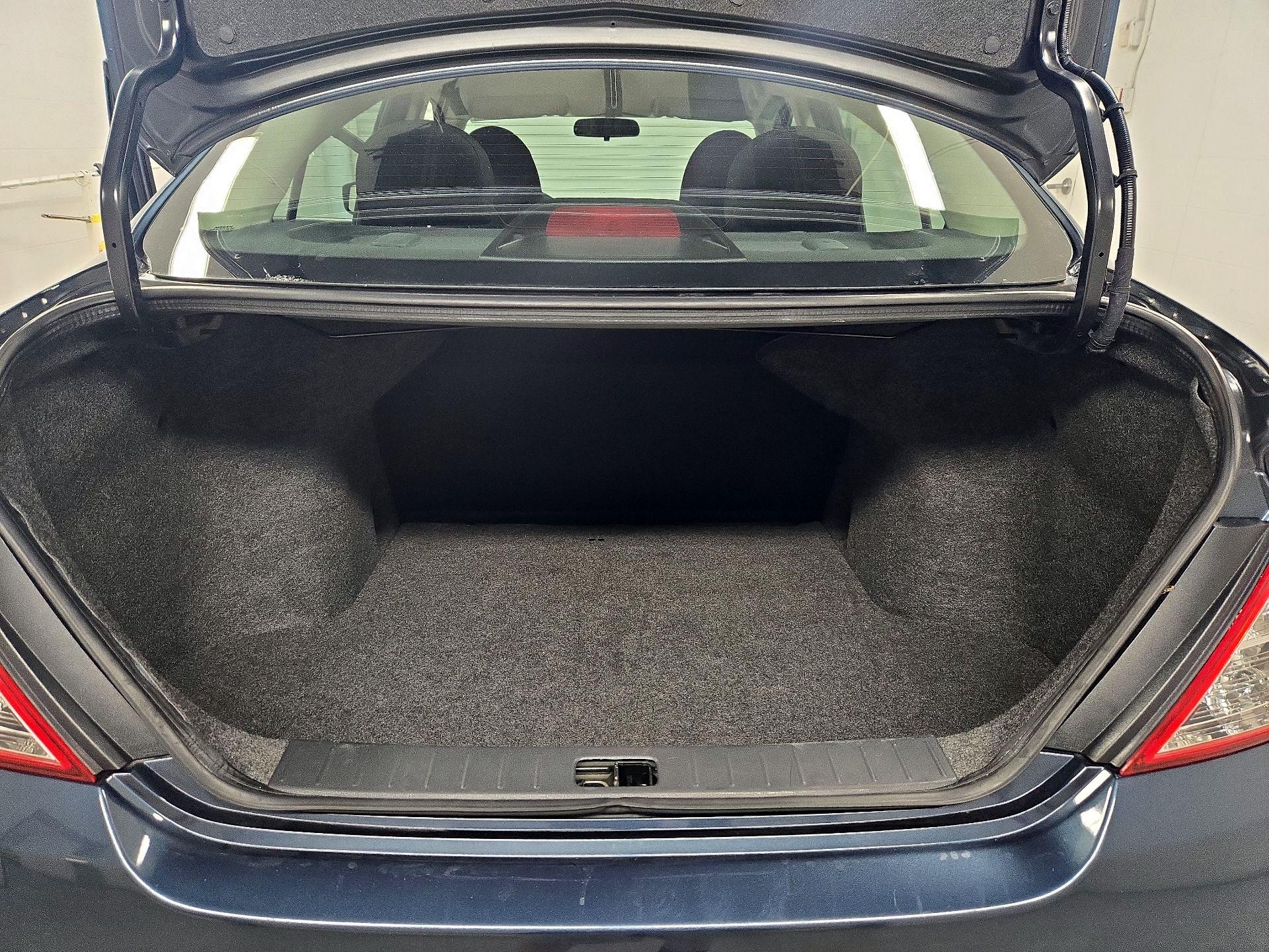 Thumbnail: 2016 Nissan Versa - 19