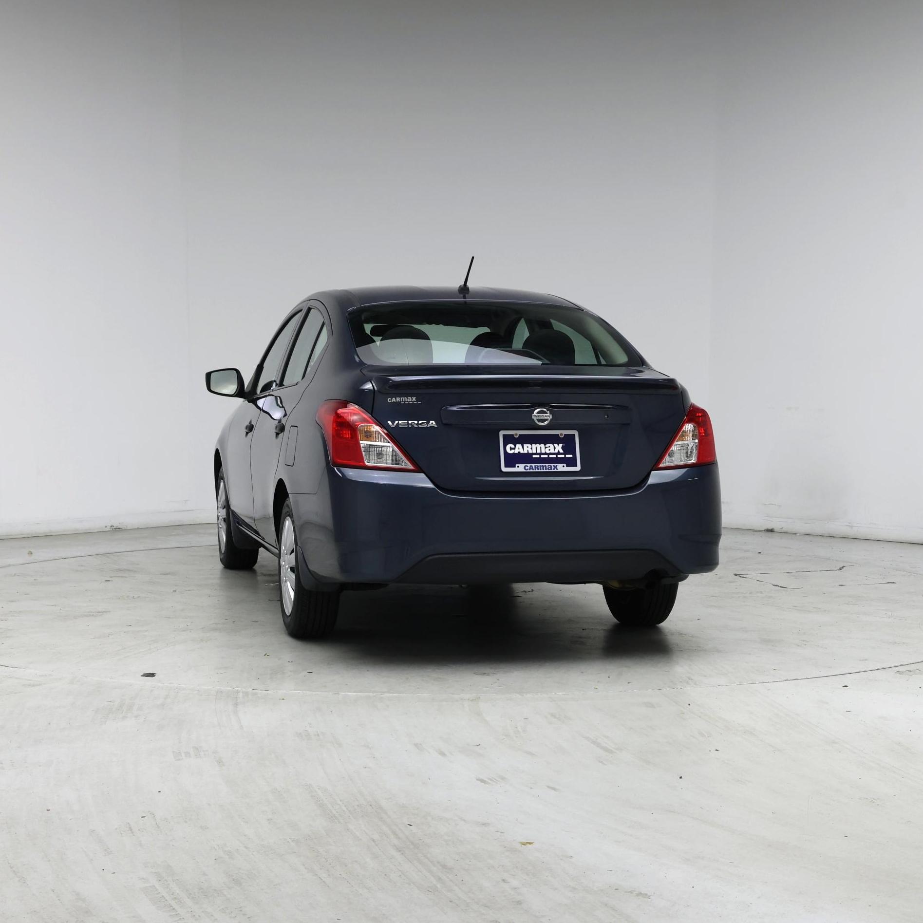 Thumbnail: 2016 Nissan Versa - 6