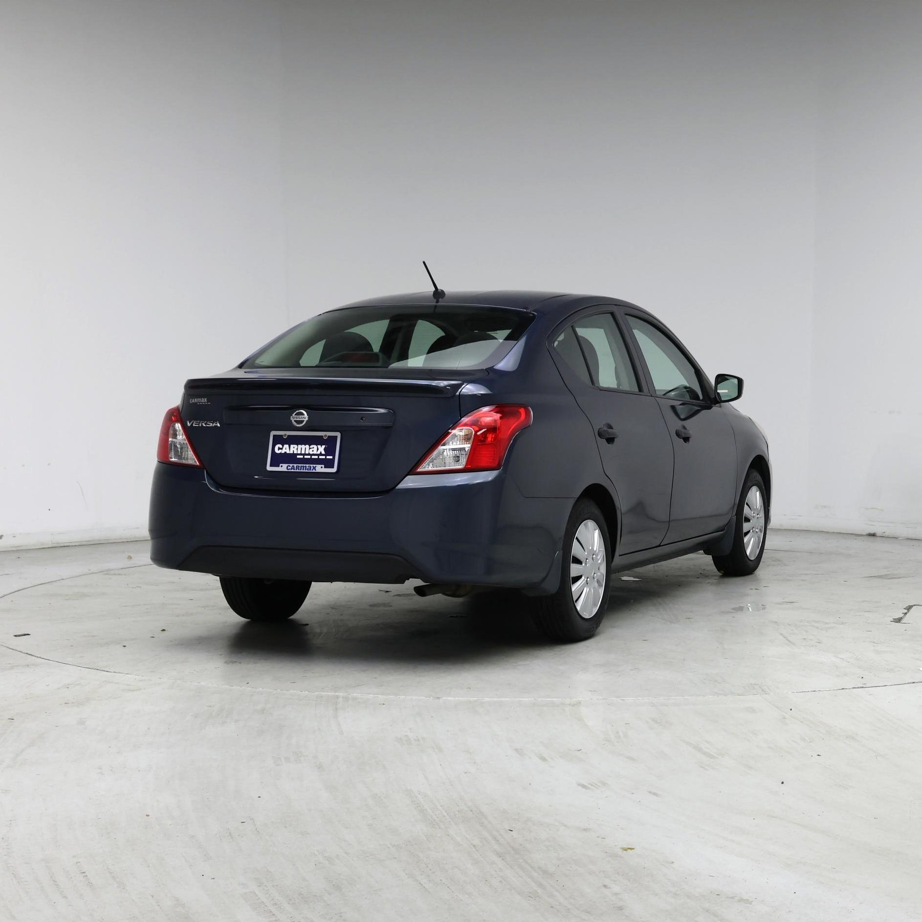 Thumbnail: 2016 Nissan Versa - 8
