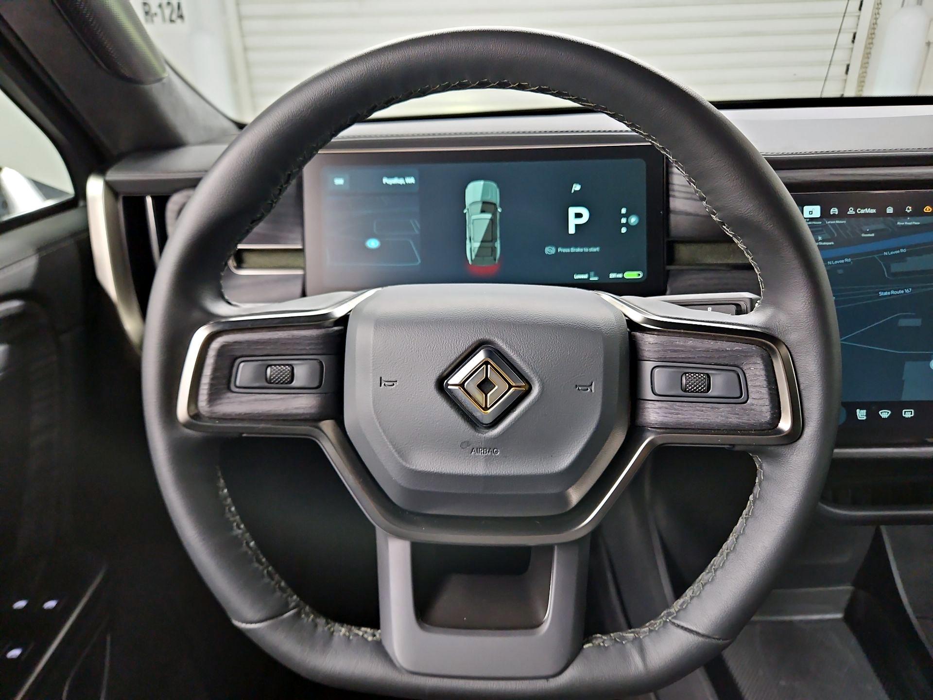 Thumbnail: 2024 Rivian R1S - 10