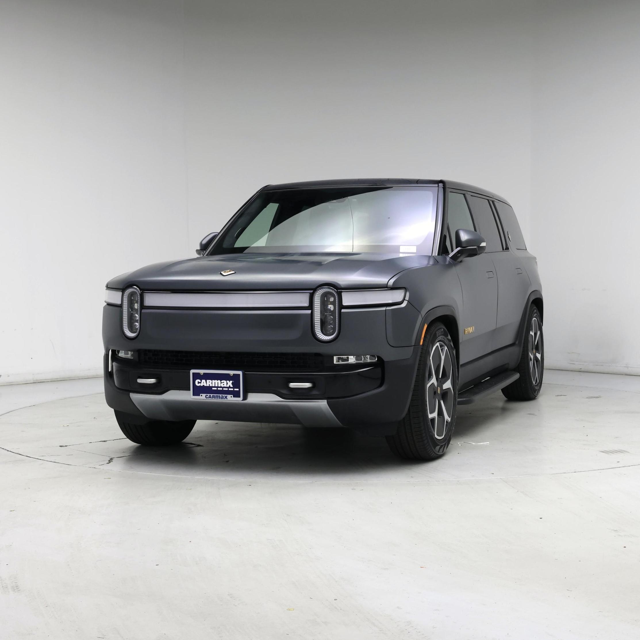 Thumbnail: 2024 Rivian R1S - 4