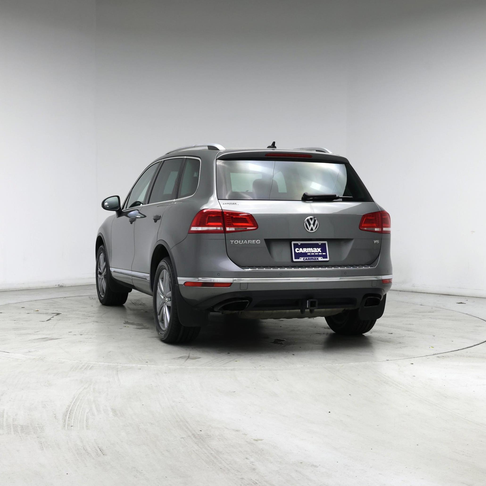 Thumbnail: 2016 Volkswagen Touareg - 6