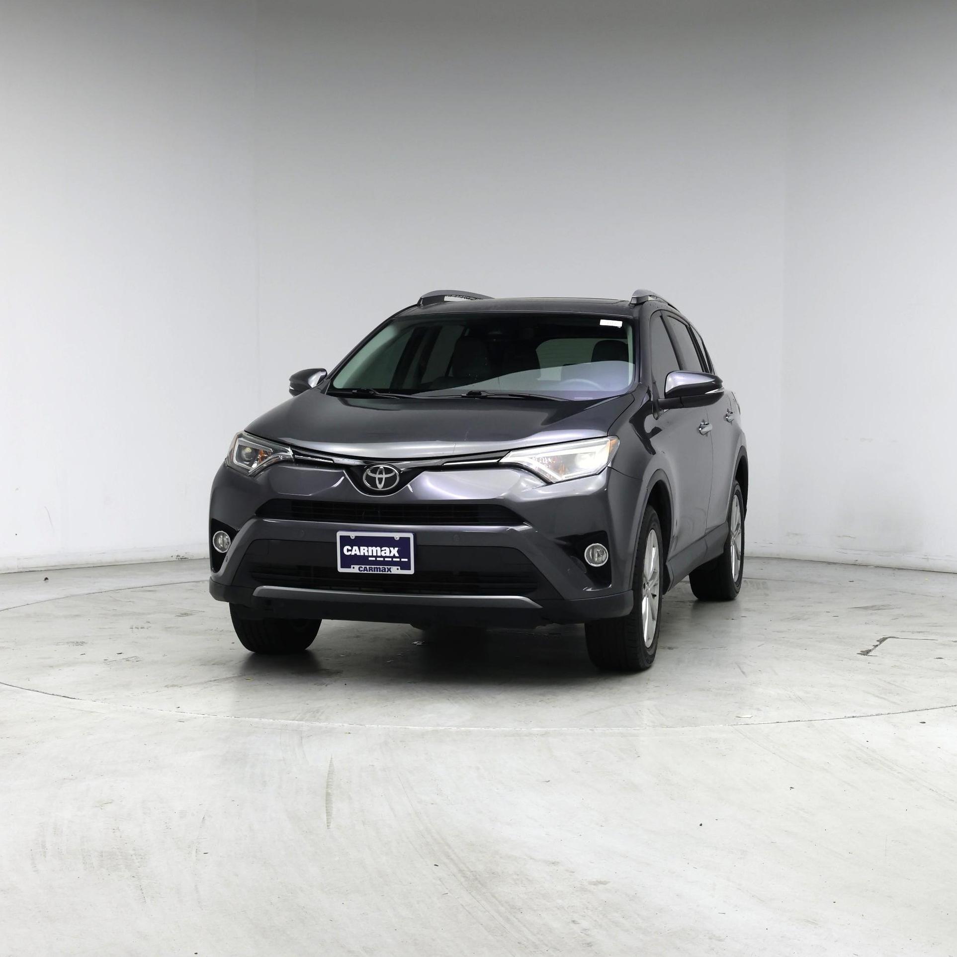 Thumbnail: 2017 Toyota RAV4 - 4