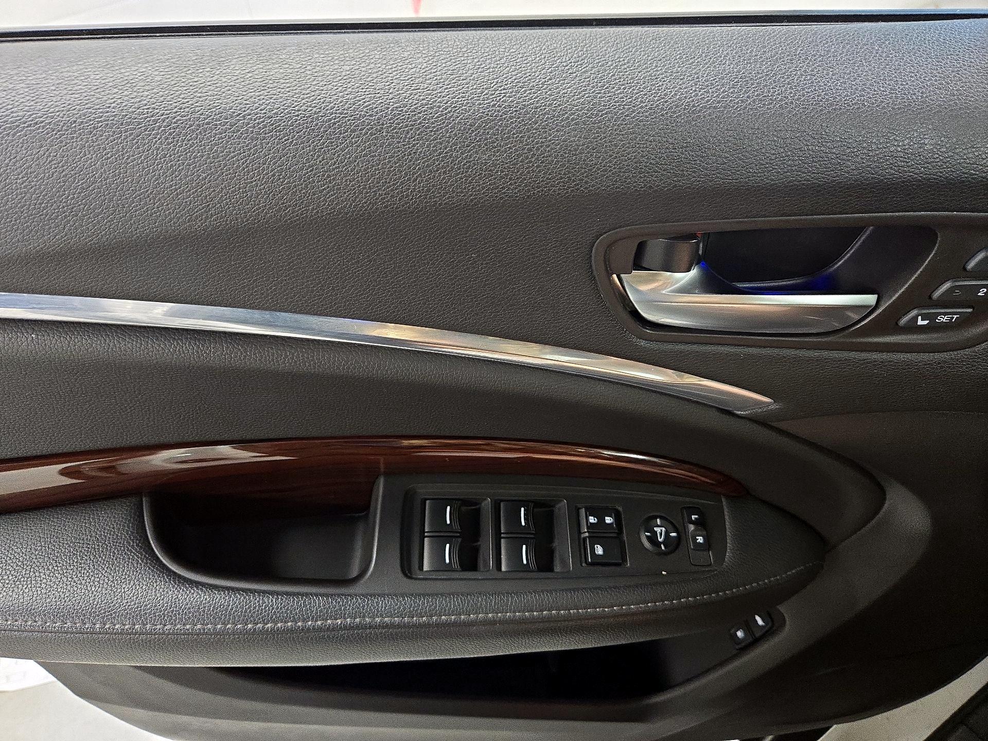 Thumbnail: 2016 Acura MDX - 12