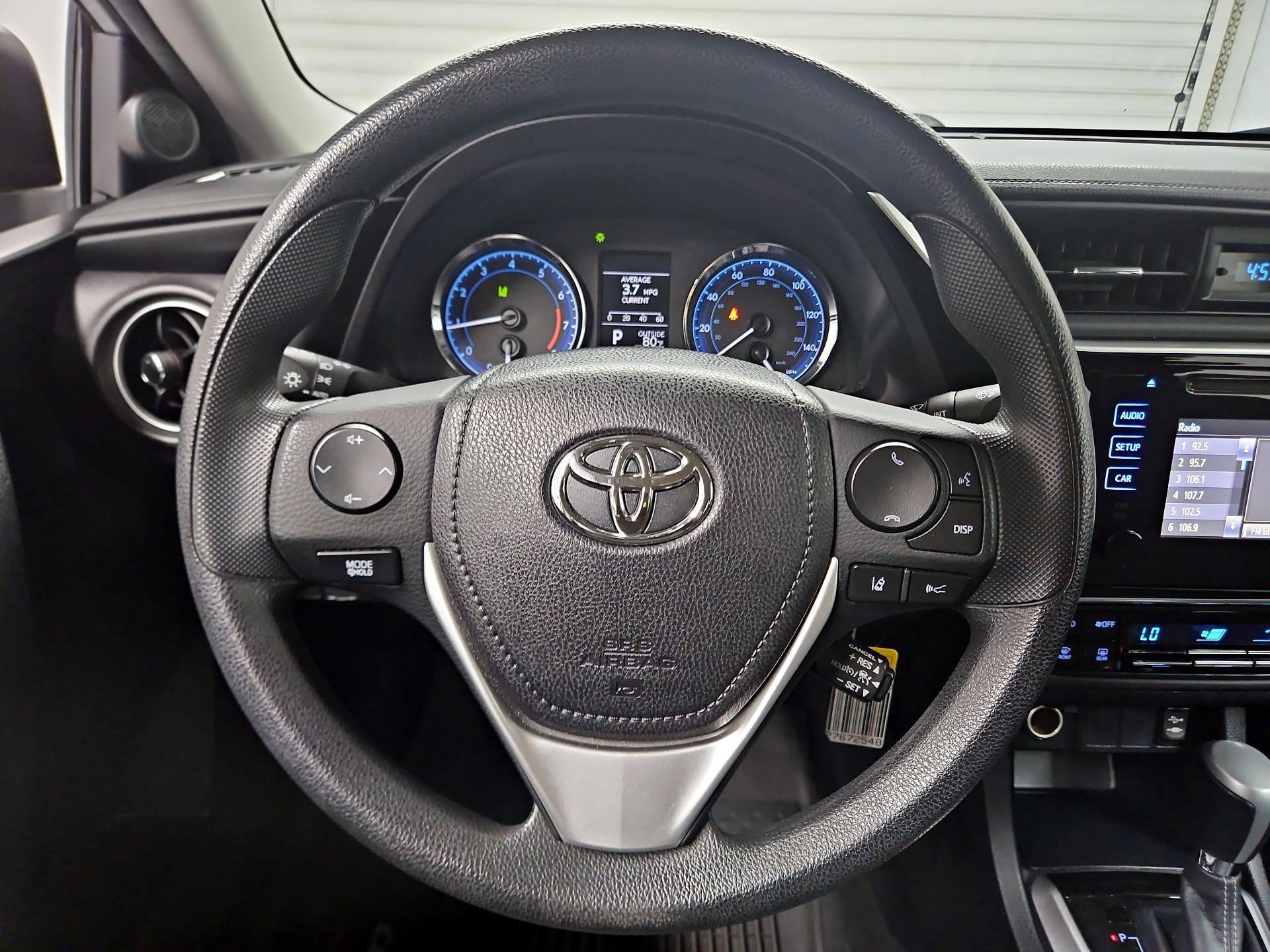 Thumbnail: 2017 Toyota Corolla - 10