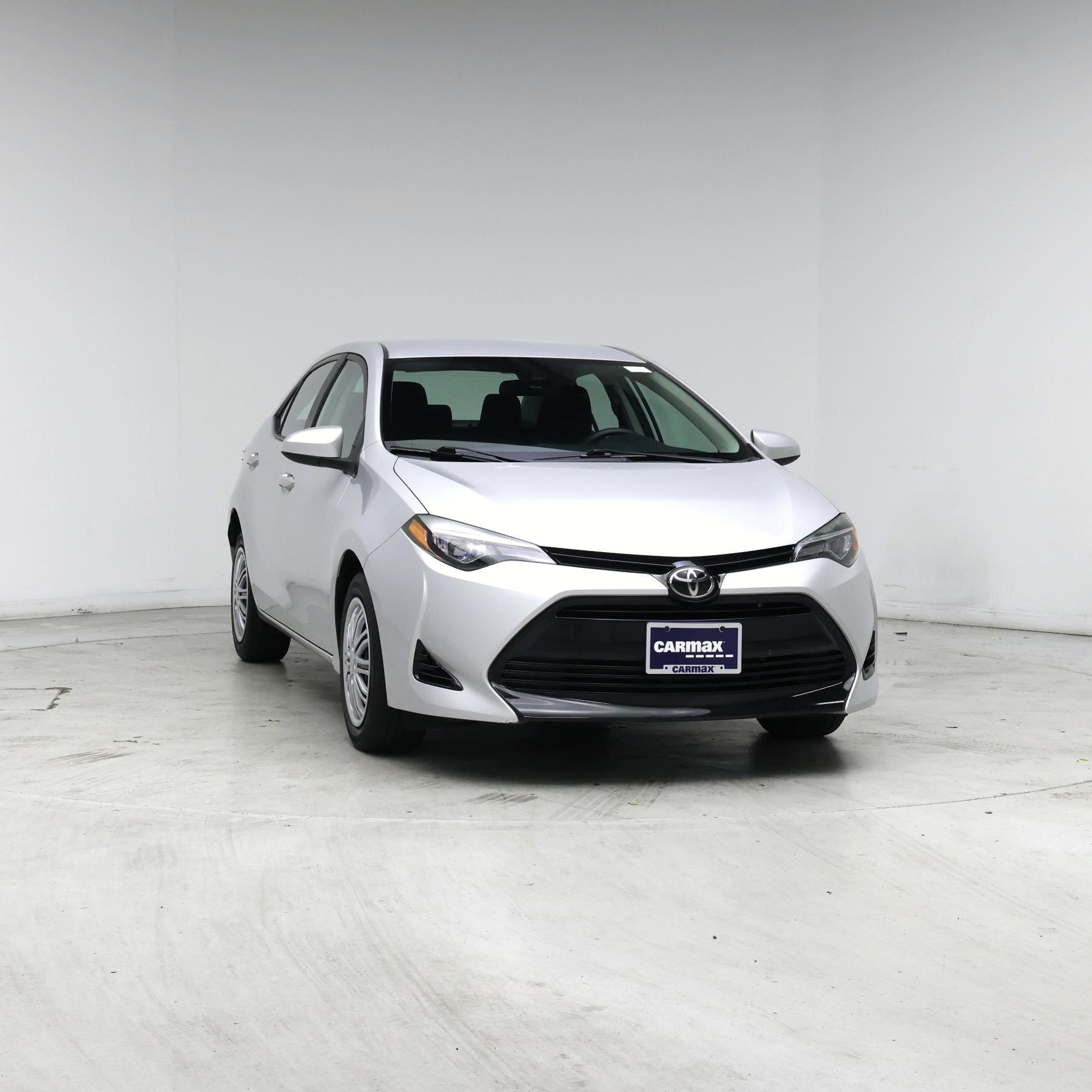 Thumbnail: 2017 Toyota Corolla - 5