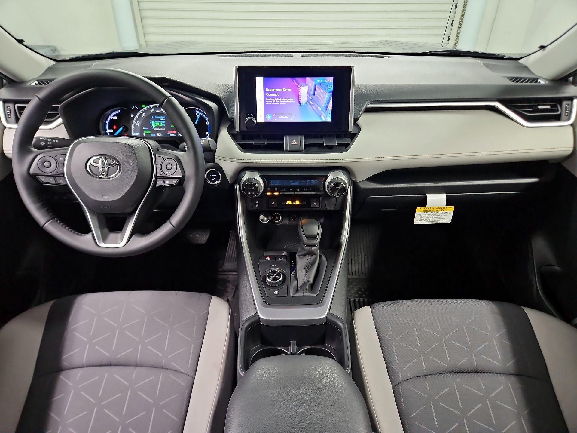 Thumbnail: 2025 Toyota RAV4 - 9