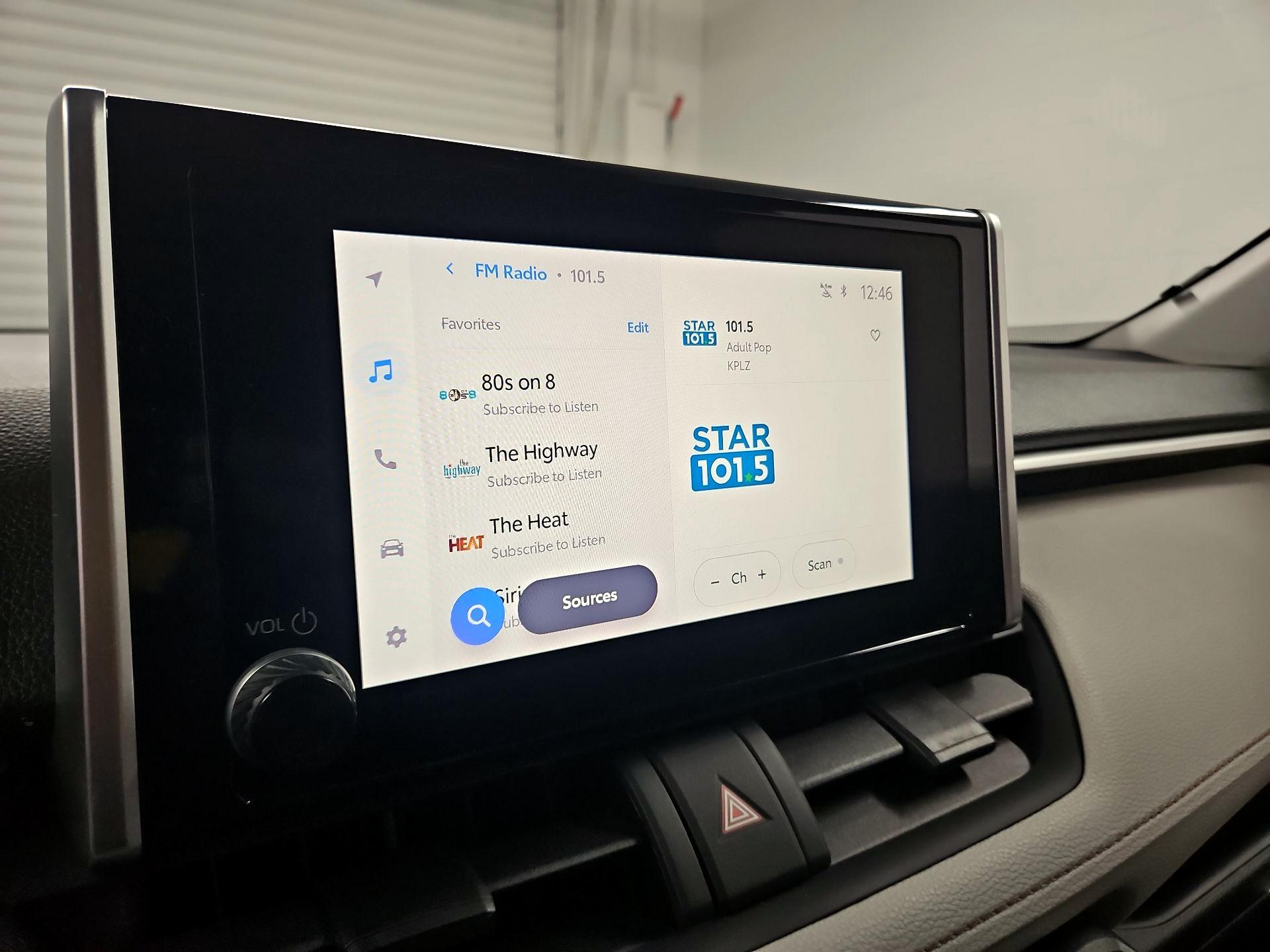 Thumbnail: 2025 Toyota RAV4 - 15