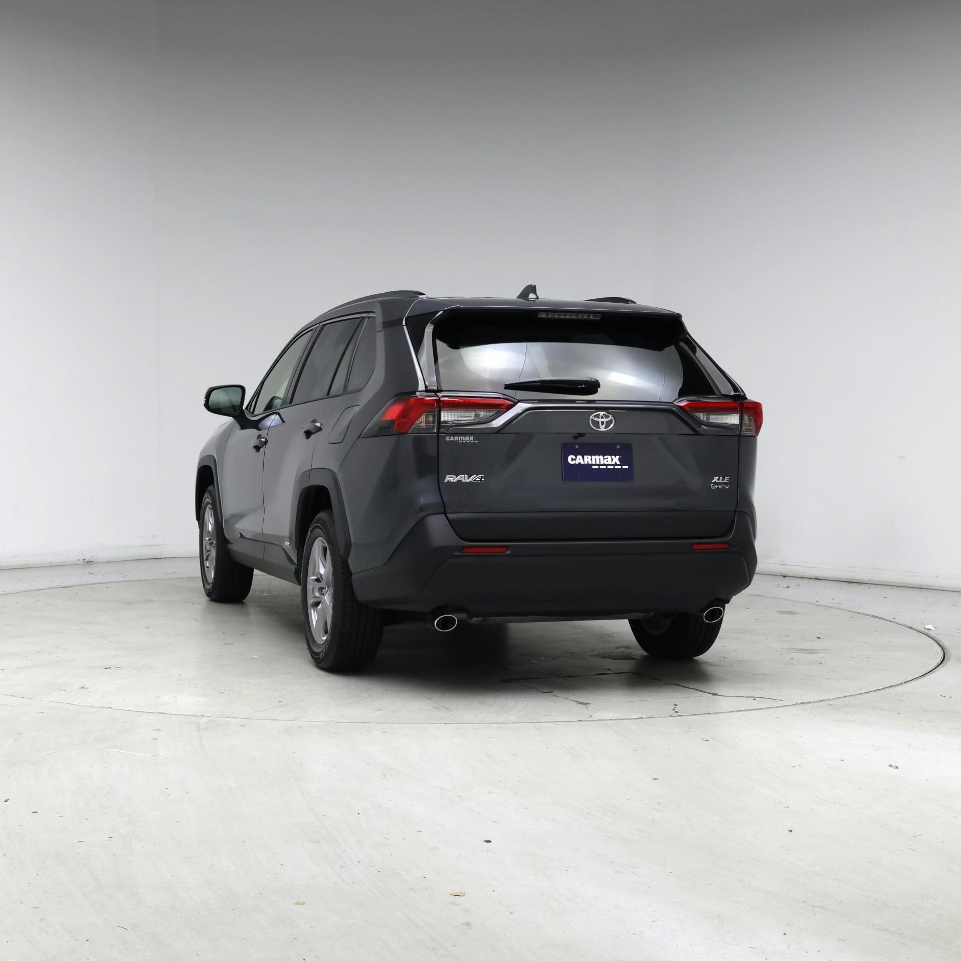 Thumbnail: 2025 Toyota RAV4 - 6