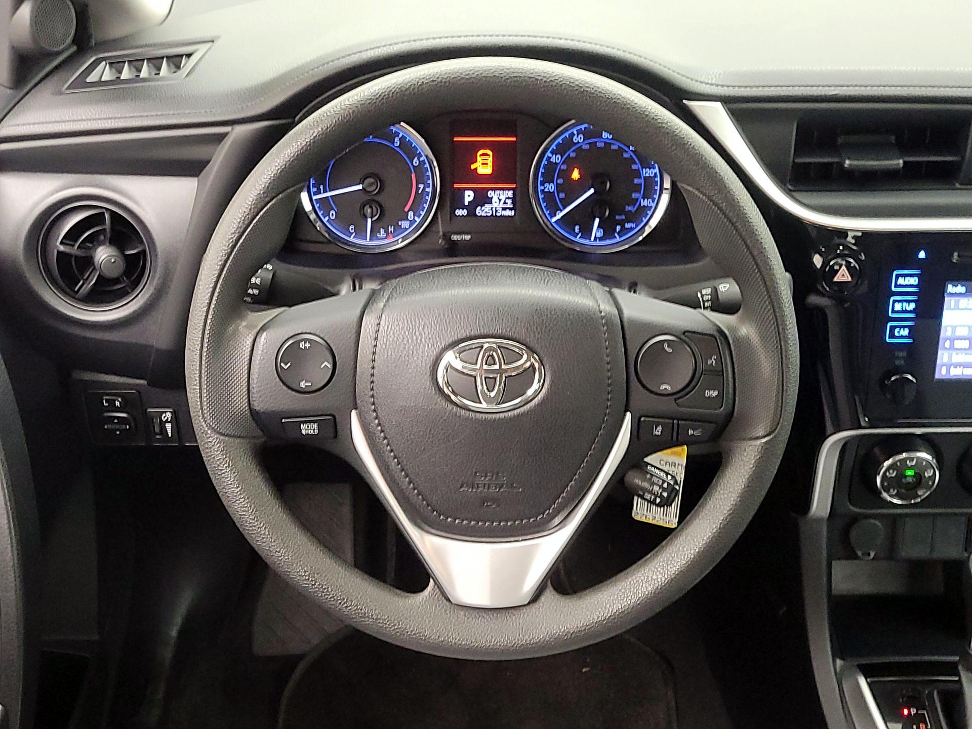 Thumbnail: 2019 Toyota Corolla - 10