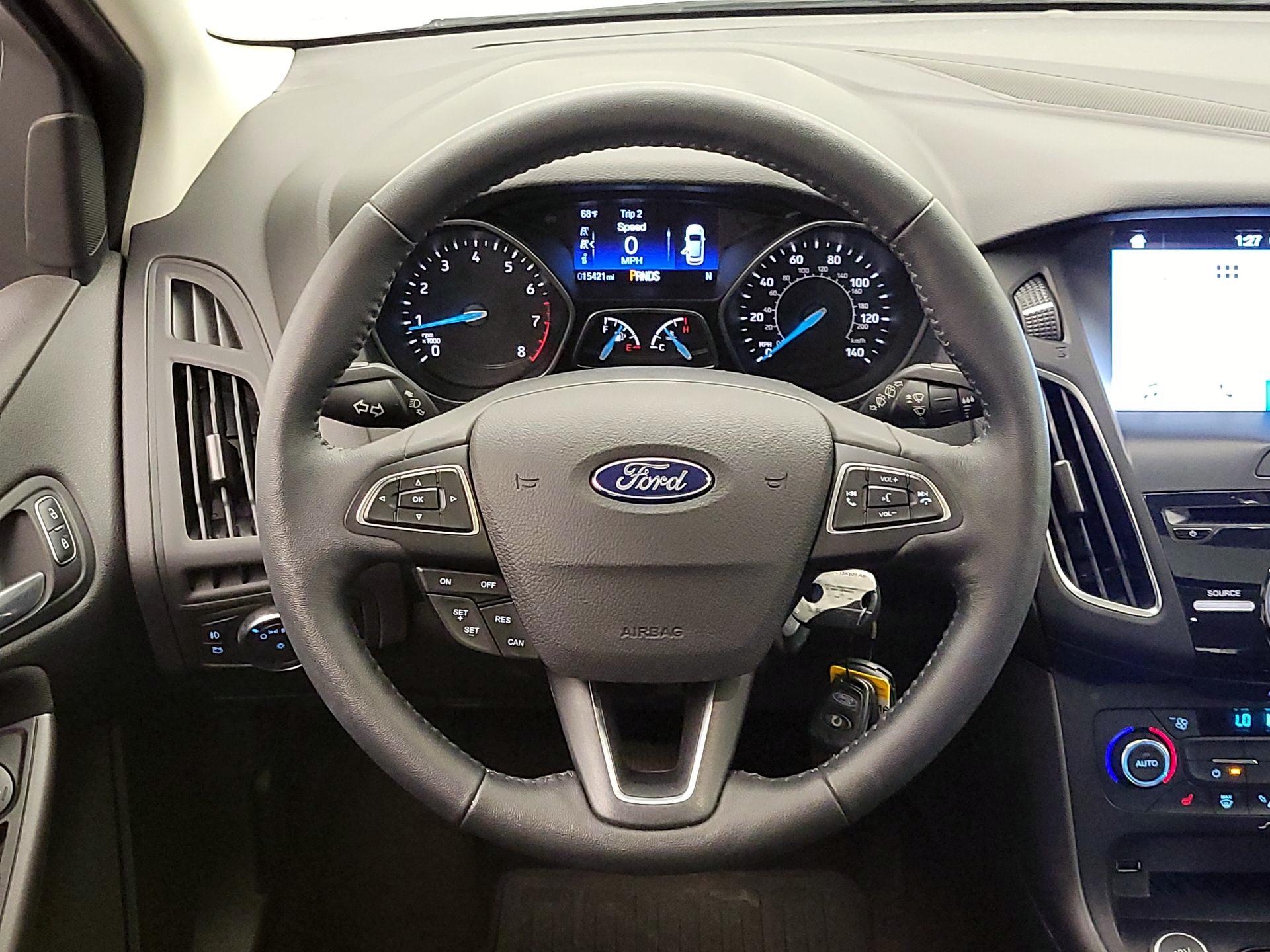 Thumbnail: 2017 Ford Focus - 10